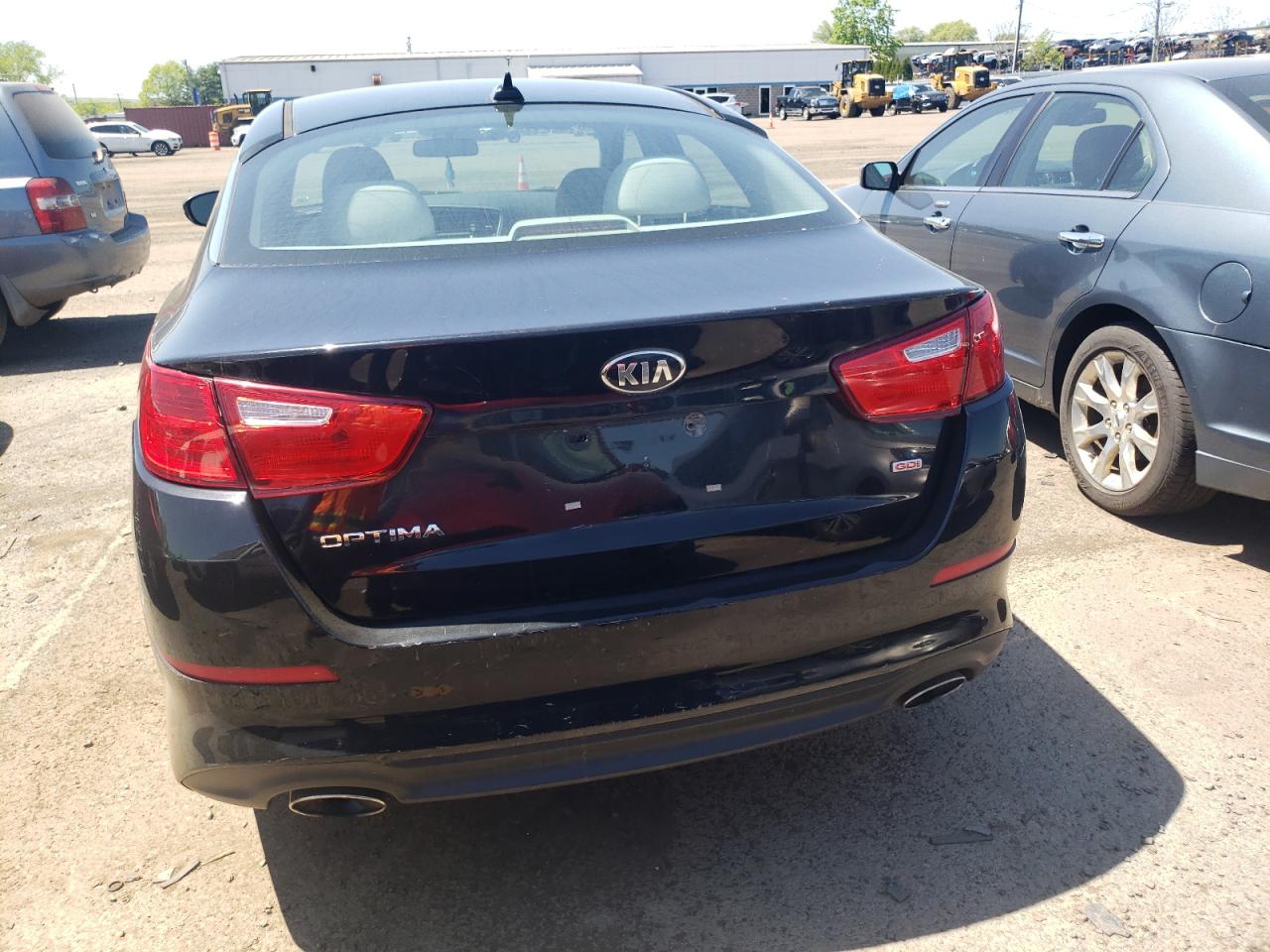 5XXGM4A76FG447025 2015 Kia Optima Lx