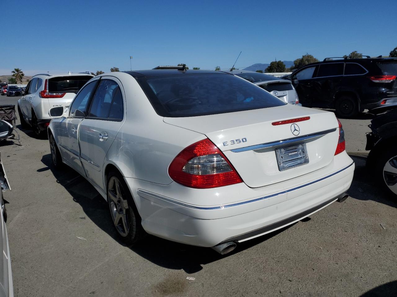 WDBUF56XX8B302458 2008 Mercedes-Benz E 350