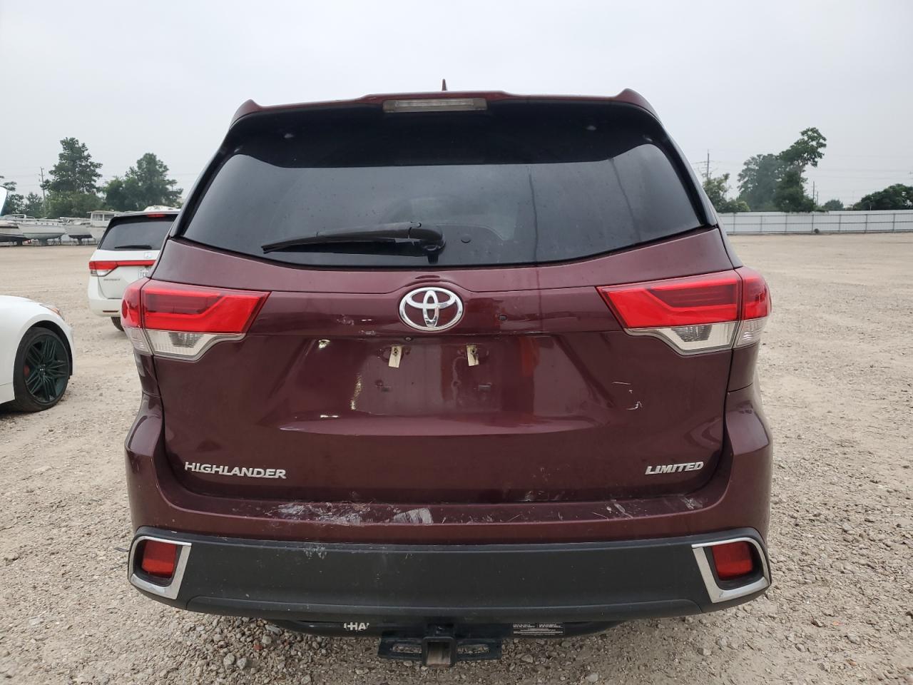 5TDYZRFH4HS215674 2017 Toyota Highlander Limited
