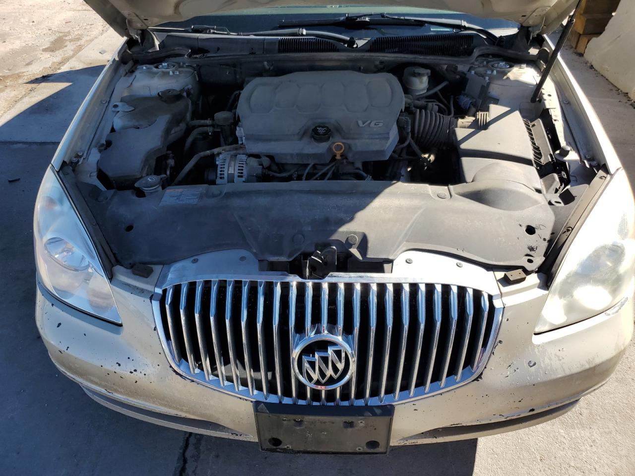 1G4HC5EM0BU131505 2011 Buick Lucerne Cxl