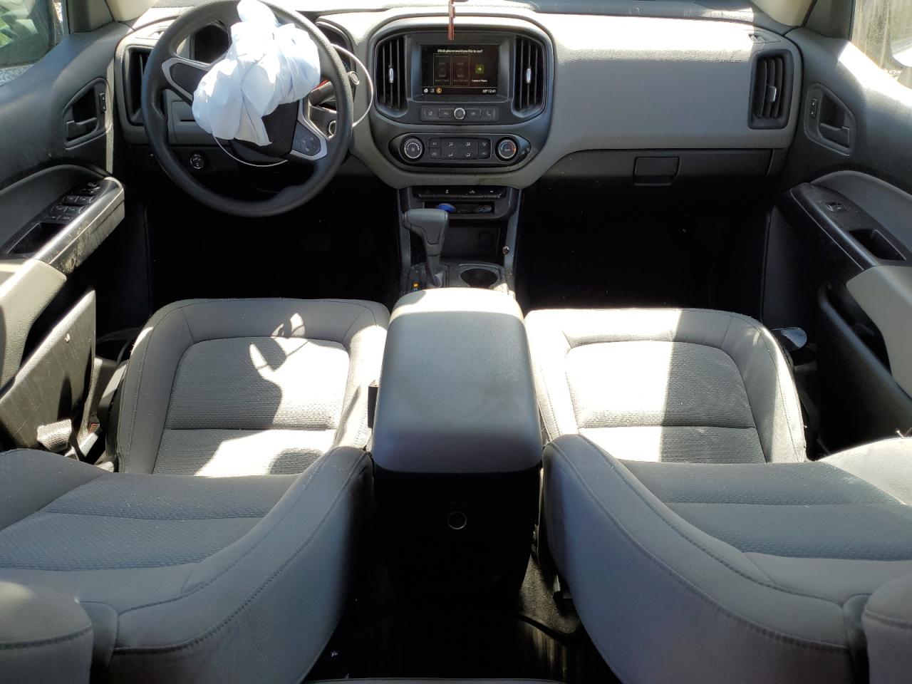 1GCGTBEN6K1343043 2019 Chevrolet Colorado