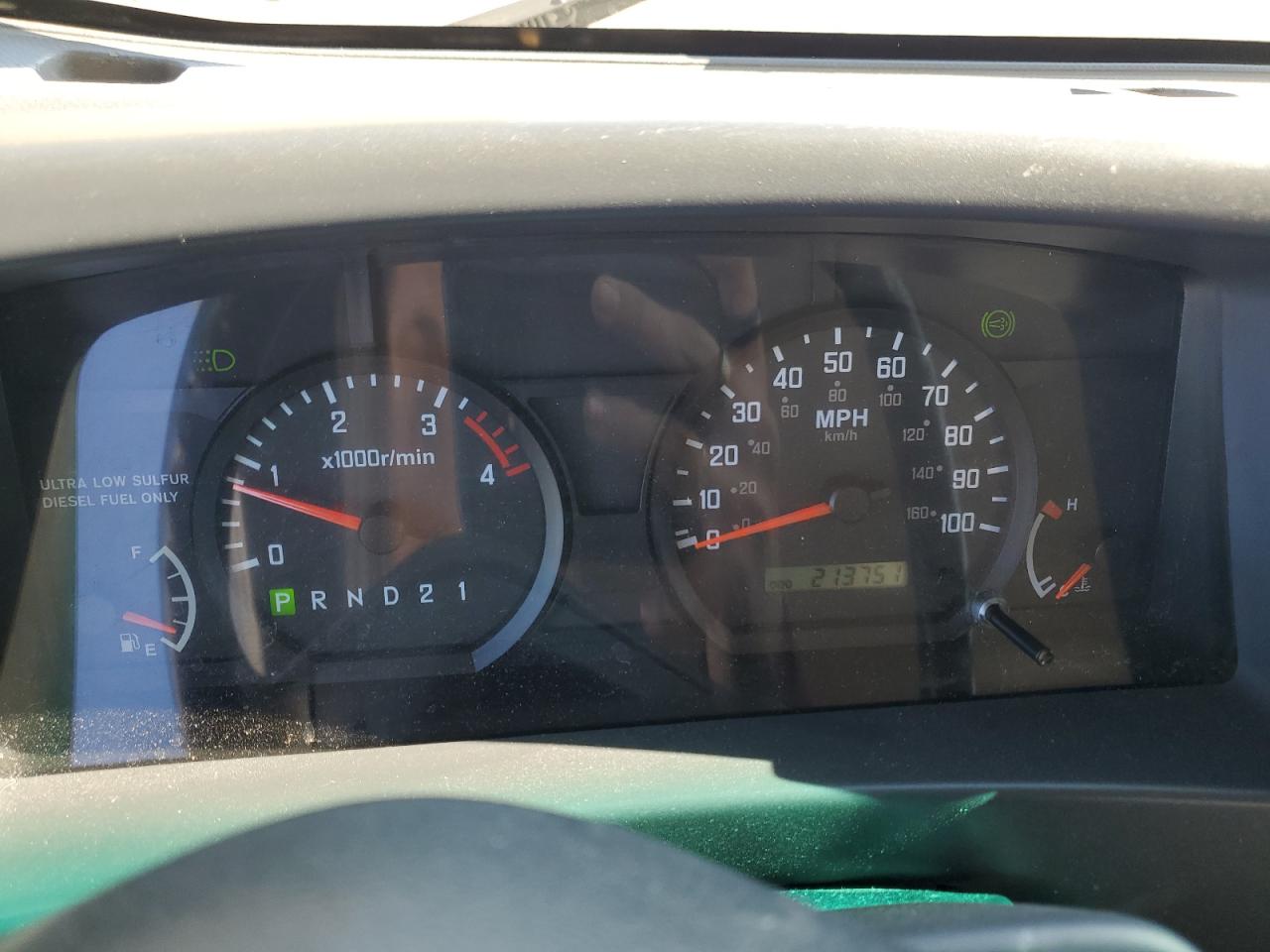 JALE5W165A7301870 2010 Isuzu Nrr