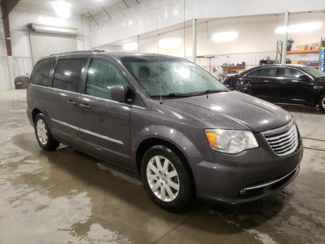 2016 Chrysler Town & Country - Image 4