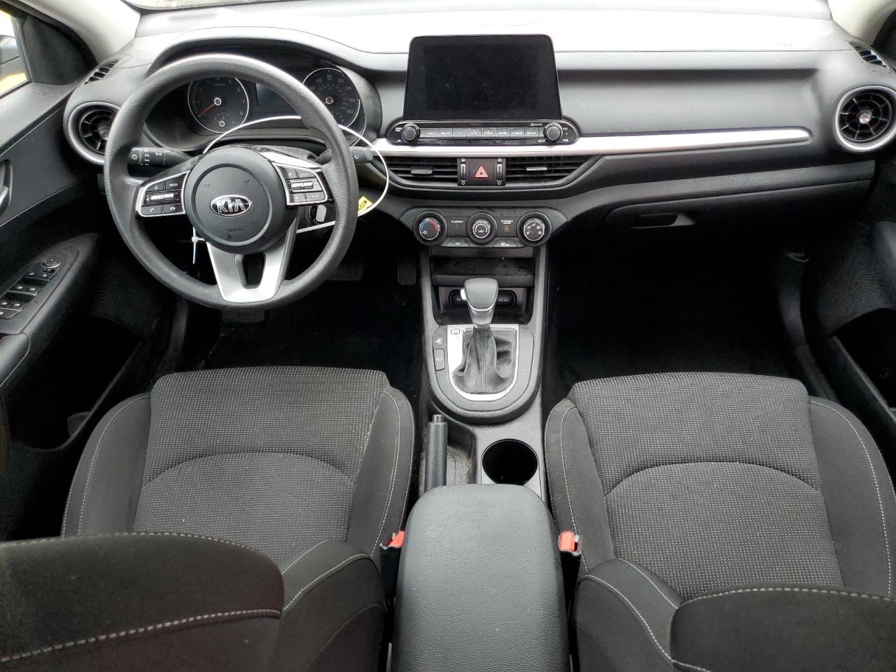 3KPF24AD6ME391374 2021 Kia Forte Fe