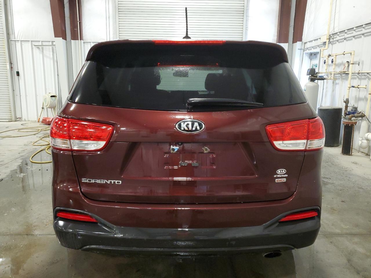 2016 Kia Sorento Lx vin: 5XYPG4A31GG119495