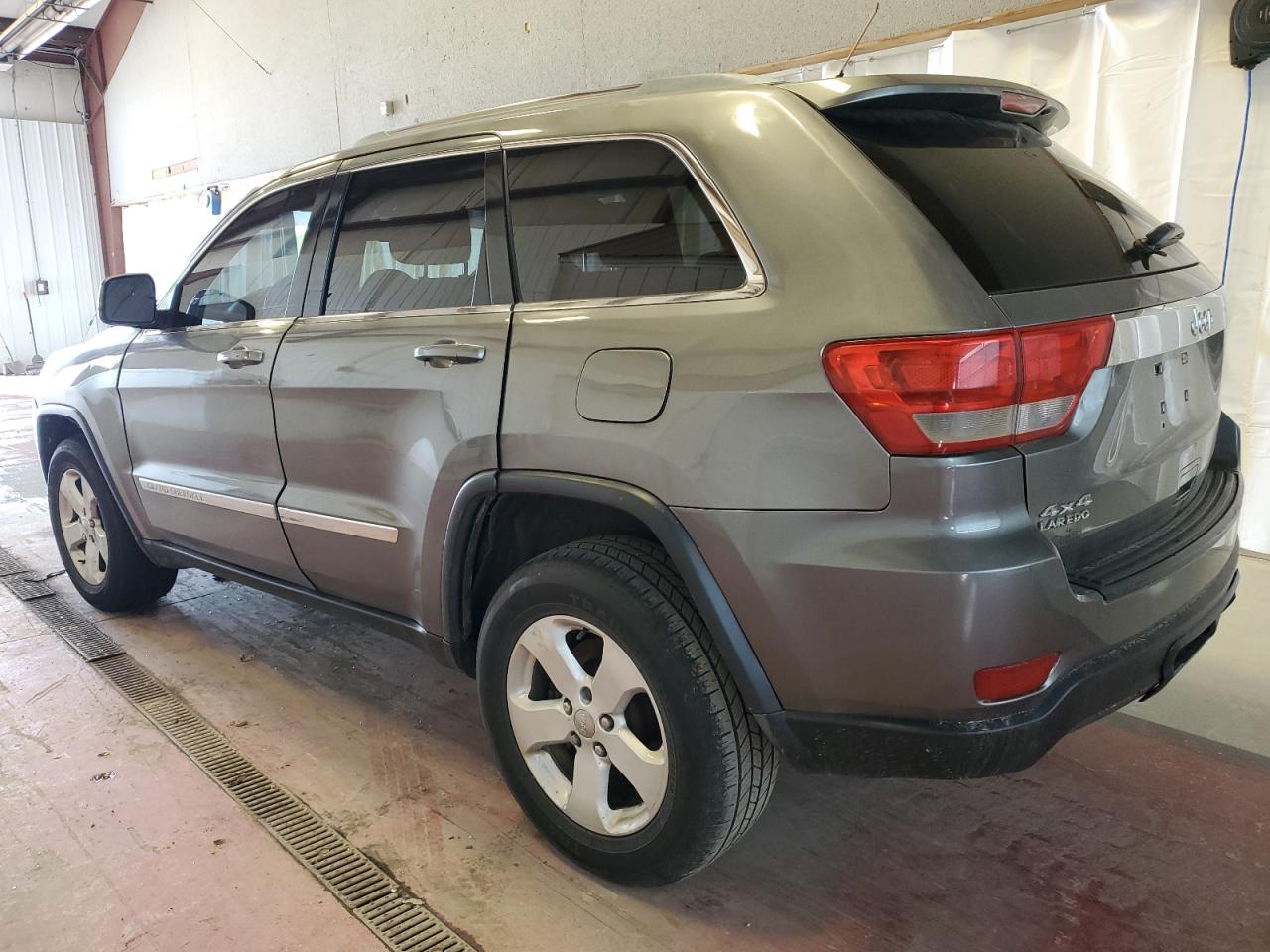 2012 Jeep Grand Cherokee Laredo vin: 1C4RJFAGXCC131913