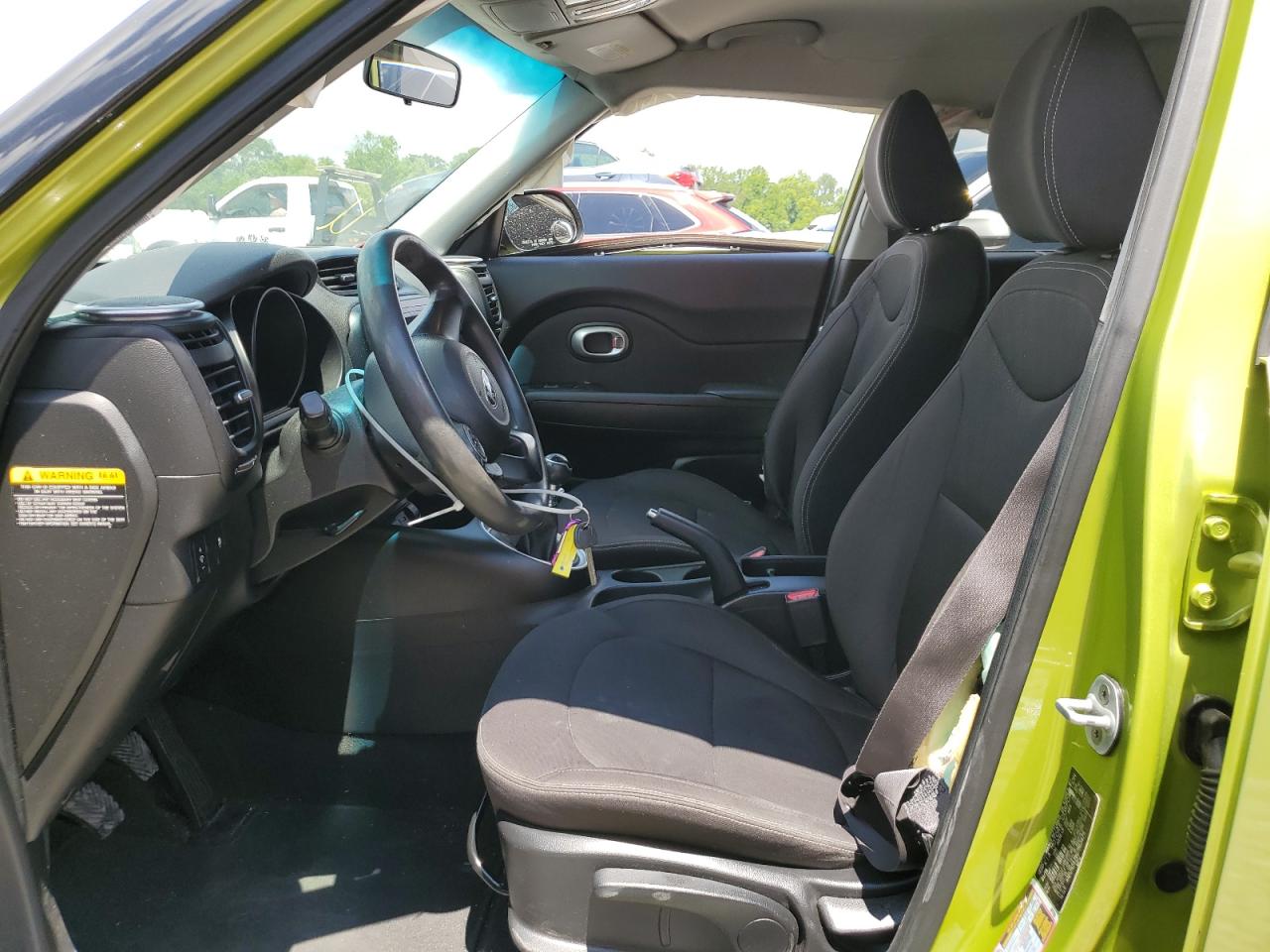 KNDJN2A29G7863429 KIA SOUL 2016