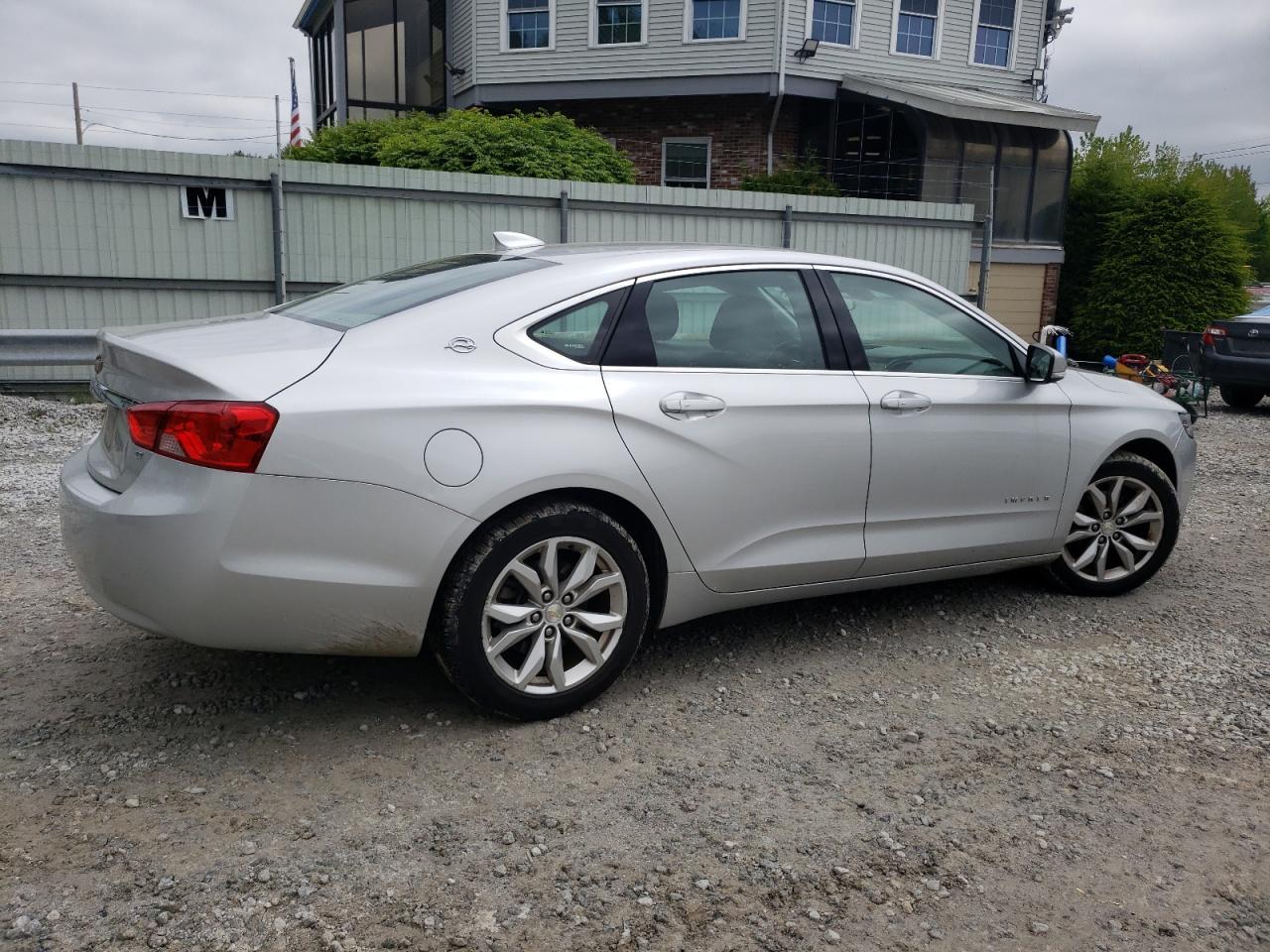 2G1105S38J9126194 2018 Chevrolet Impala Lt