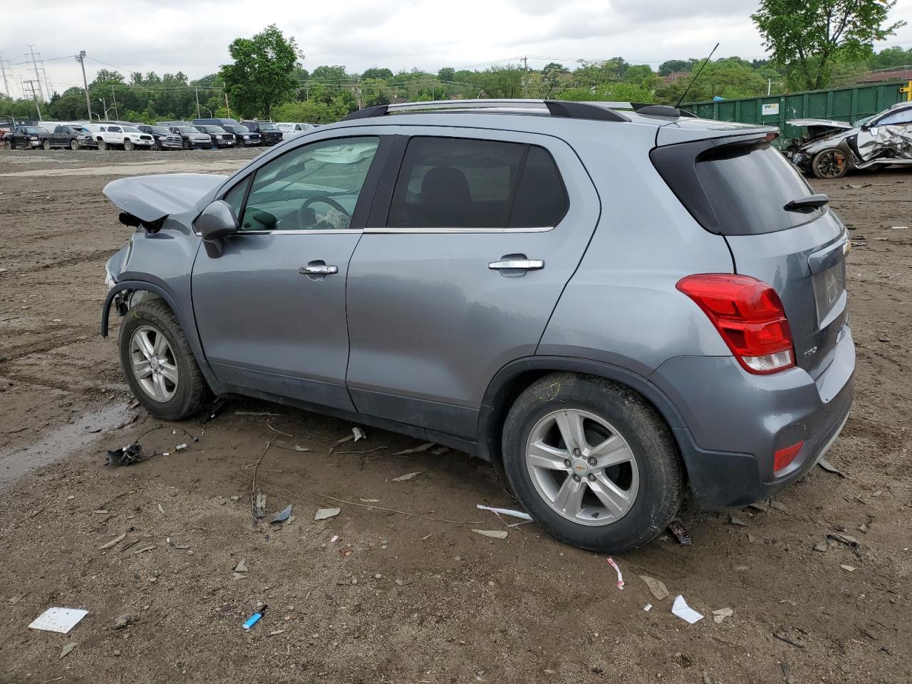 KL7CJLSB2KB785815 2019 Chevrolet Trax 1Lt