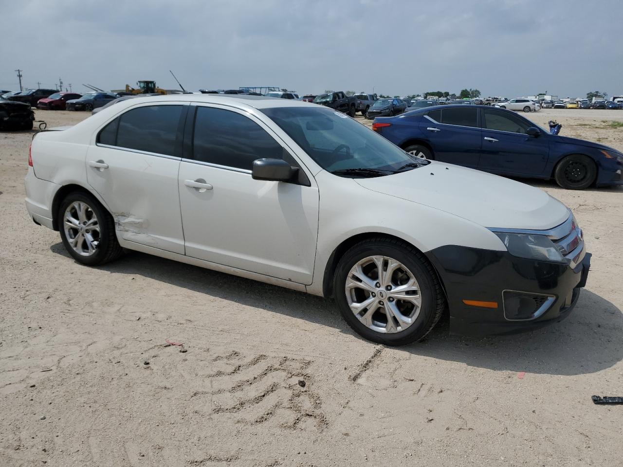 3FAHP0HA0CR327732 2012 Ford Fusion Se