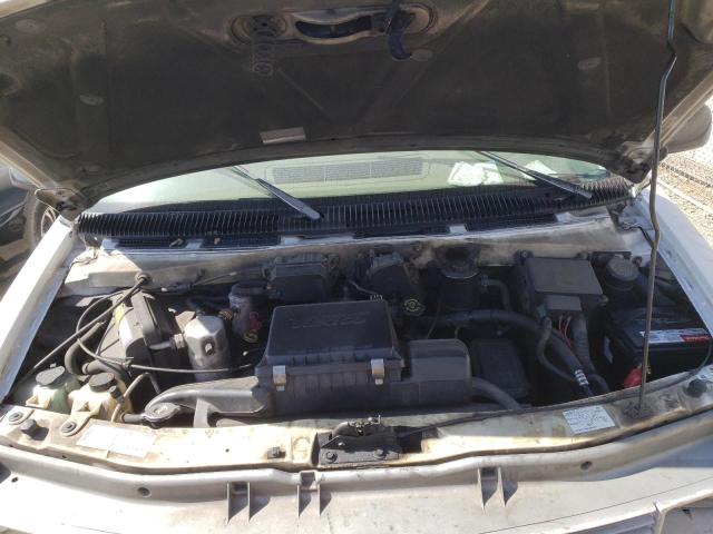 1998 Chevrolet Astro - Image 12