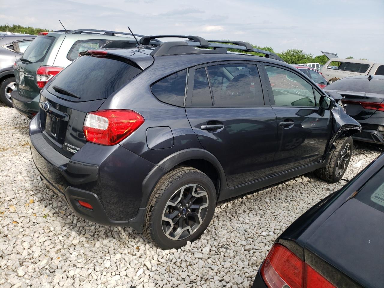 2016 Subaru Crosstrek Premium vin: JF2GPABC0G8211607