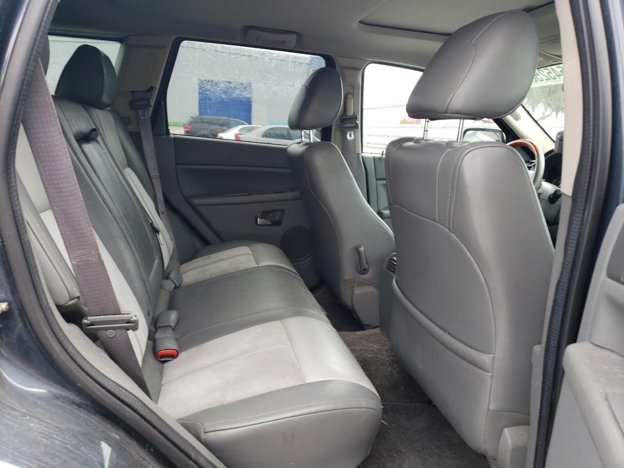 1J8HR68277C651872 2007 Jeep Grand Cherokee Overland