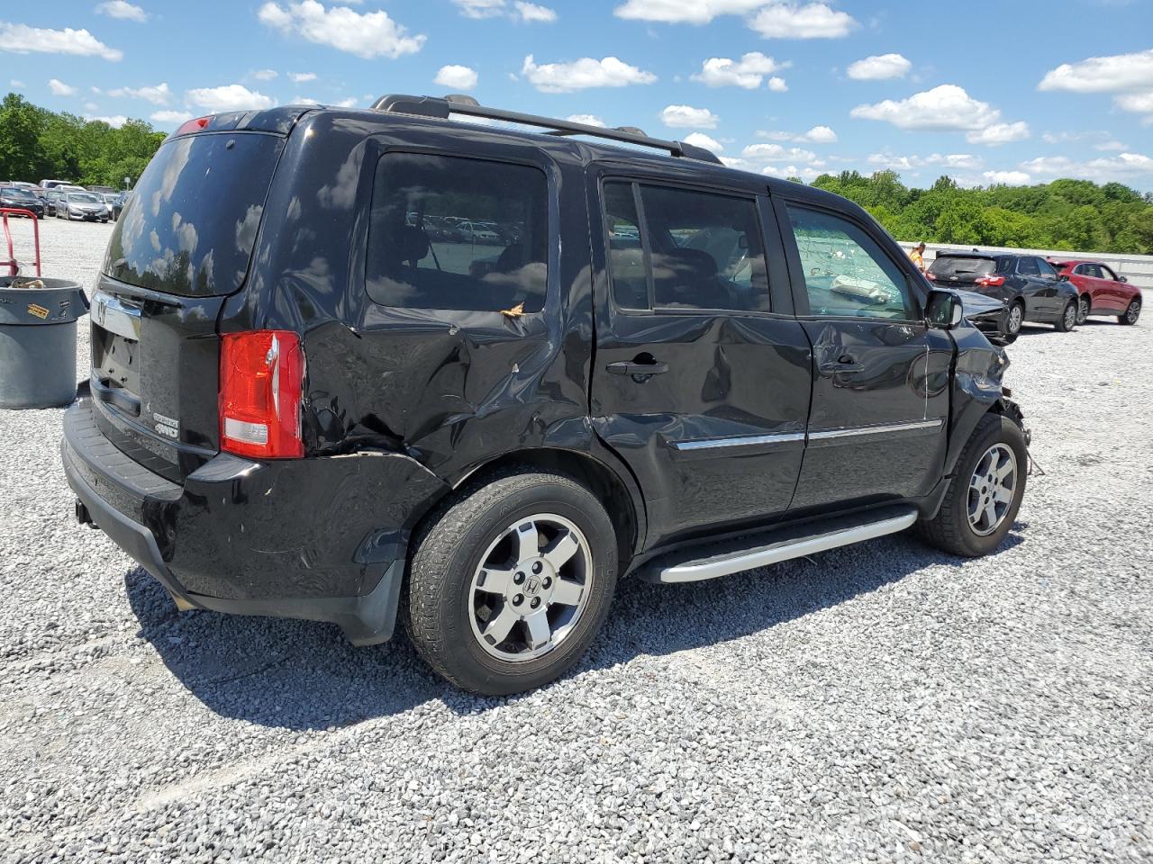 5FNYF4H95BB086731 2011 Honda Pilot Touring