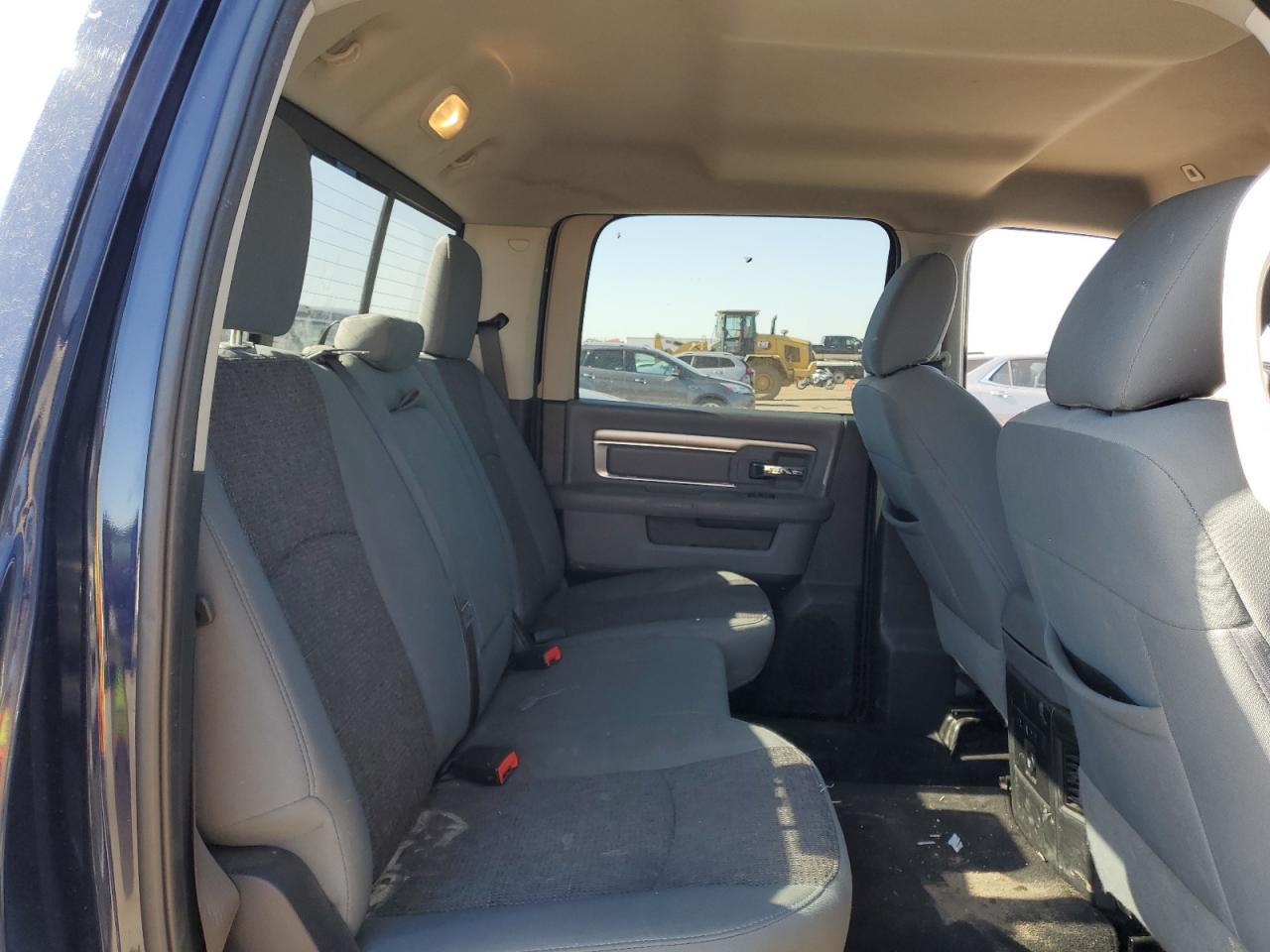 1C6RR7LGXHS770096 2017 Ram 1500 Slt