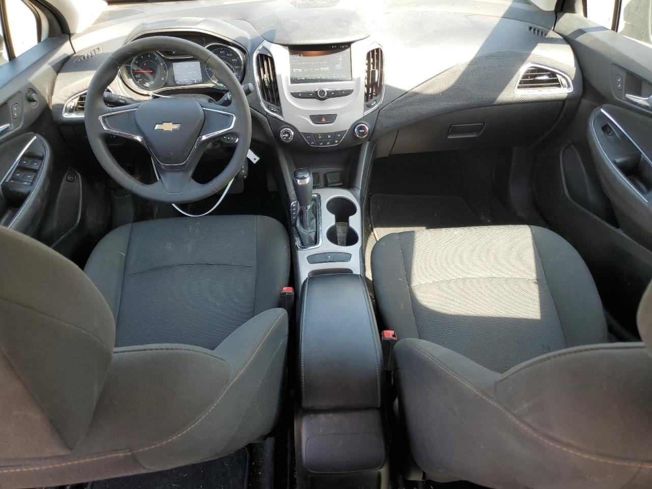 1G1BC5SM1J7174299 CHEVROLET CRUZE 2018