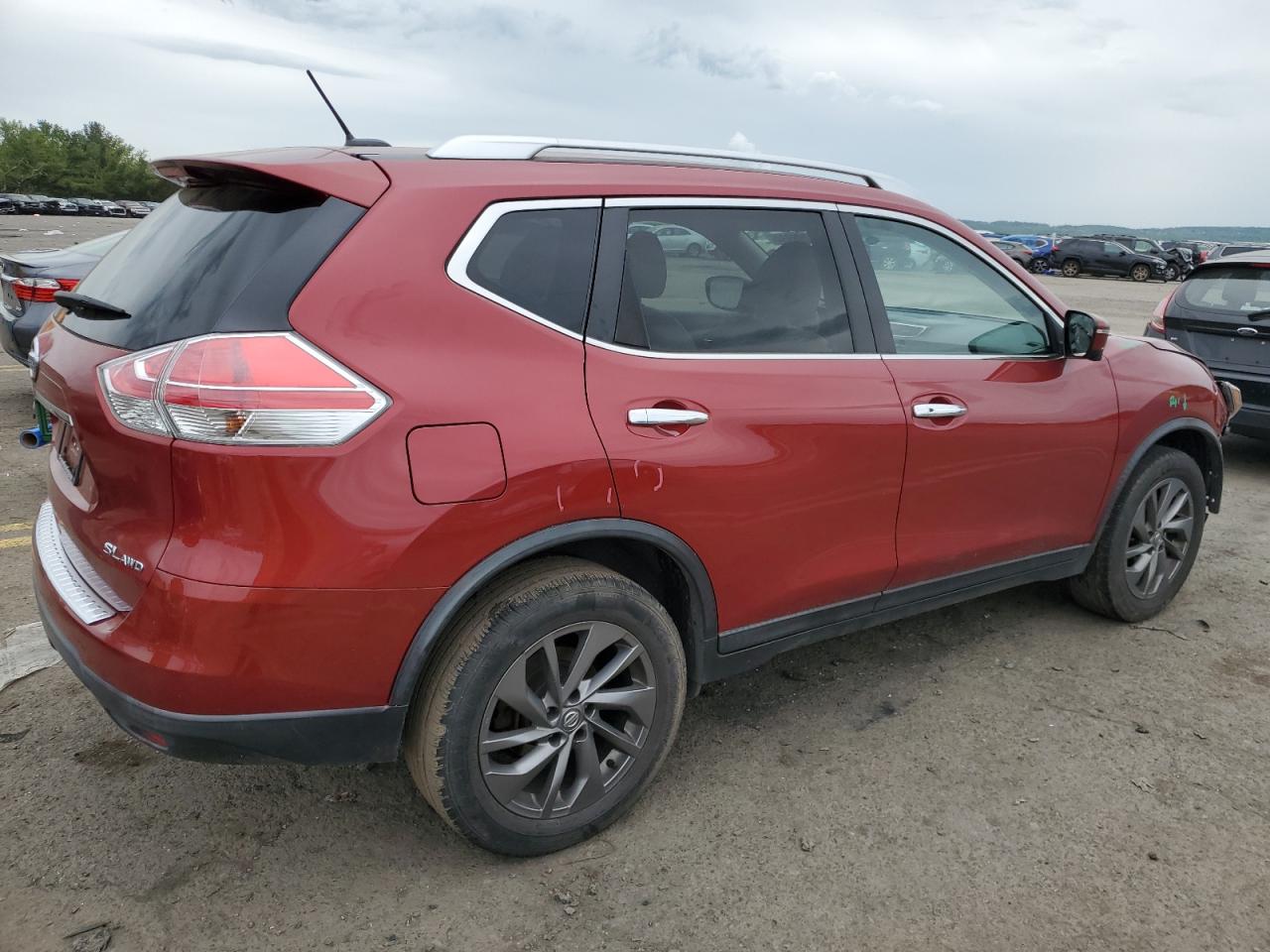KNMAT2MV4GP719685 NISSAN ROGUE 2016
