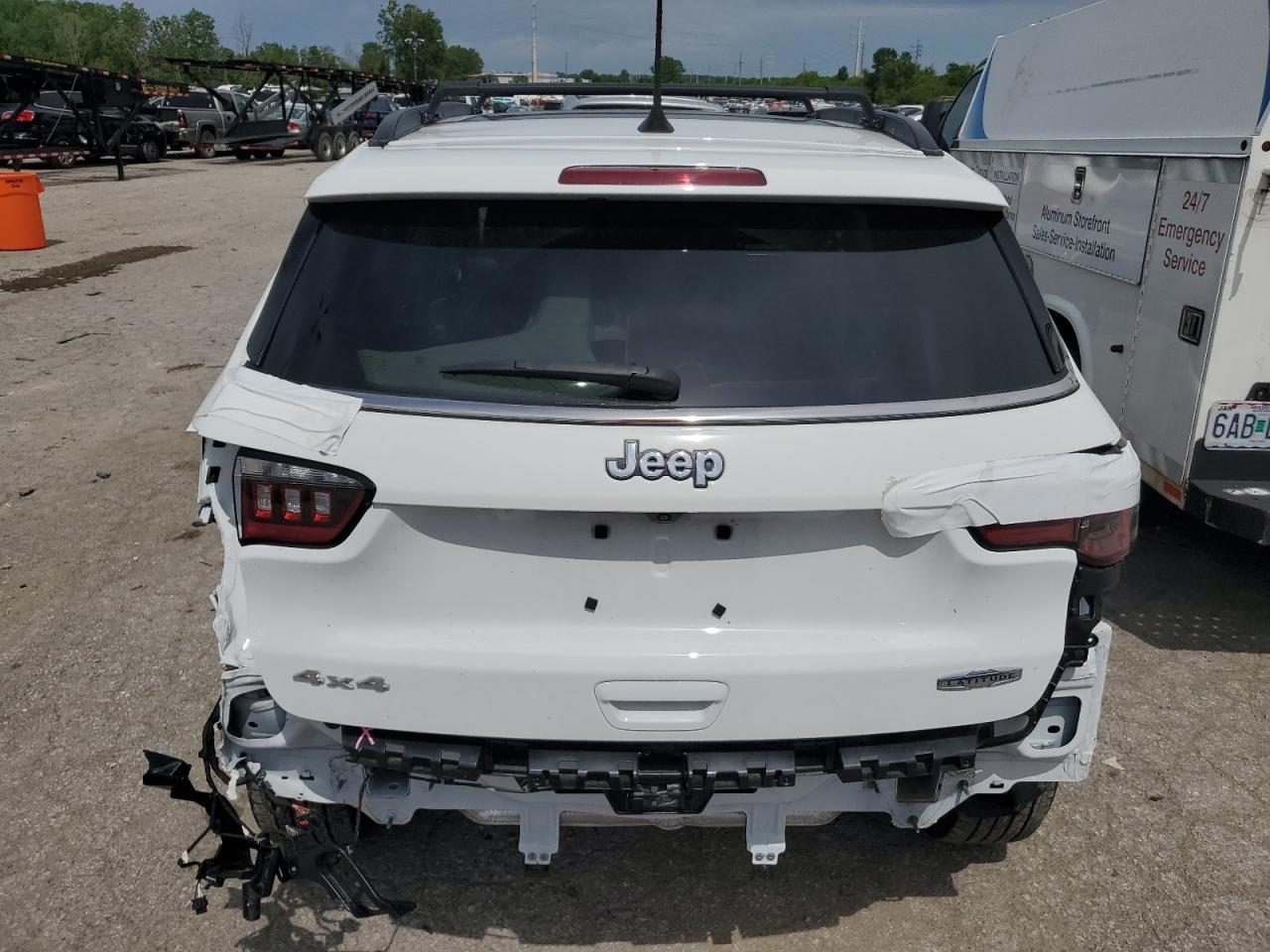 3C4NJDBB0NT111246 2022 Jeep Compass Latitude