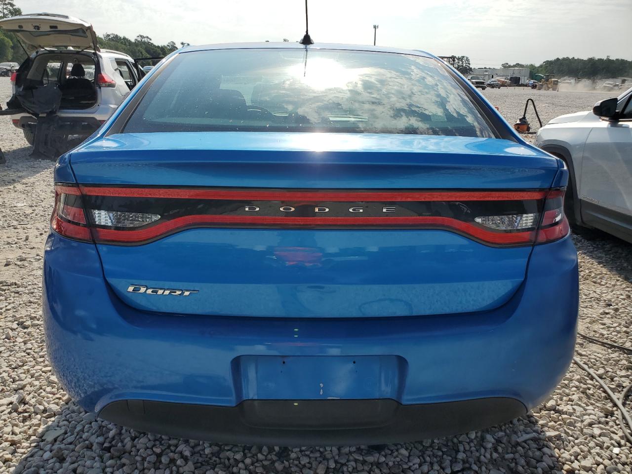 1C3CDFAA6FD407273 2015 Dodge Dart Se