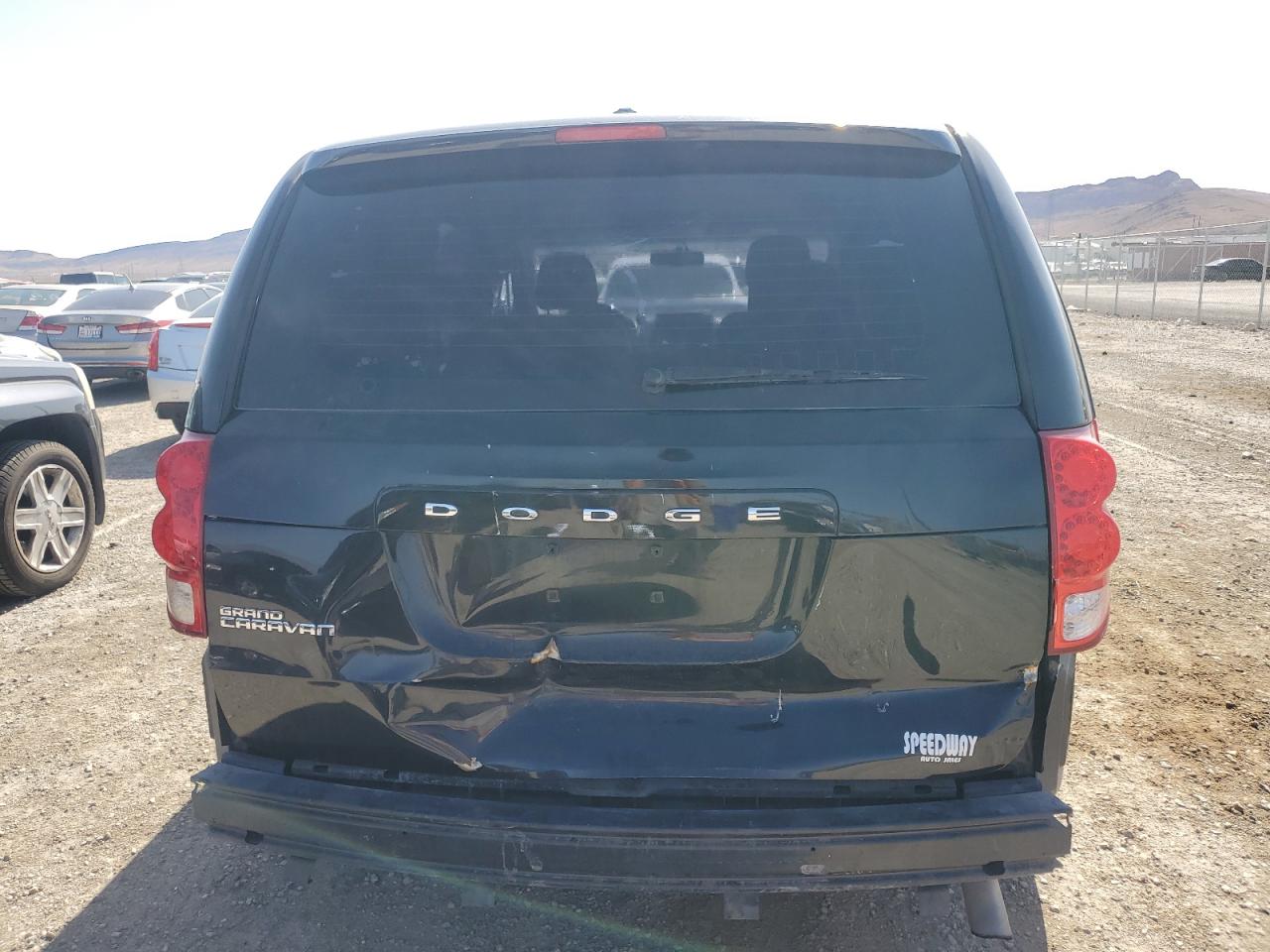 2C4RDGBG8ER175477 2014 Dodge Grand Caravan Se