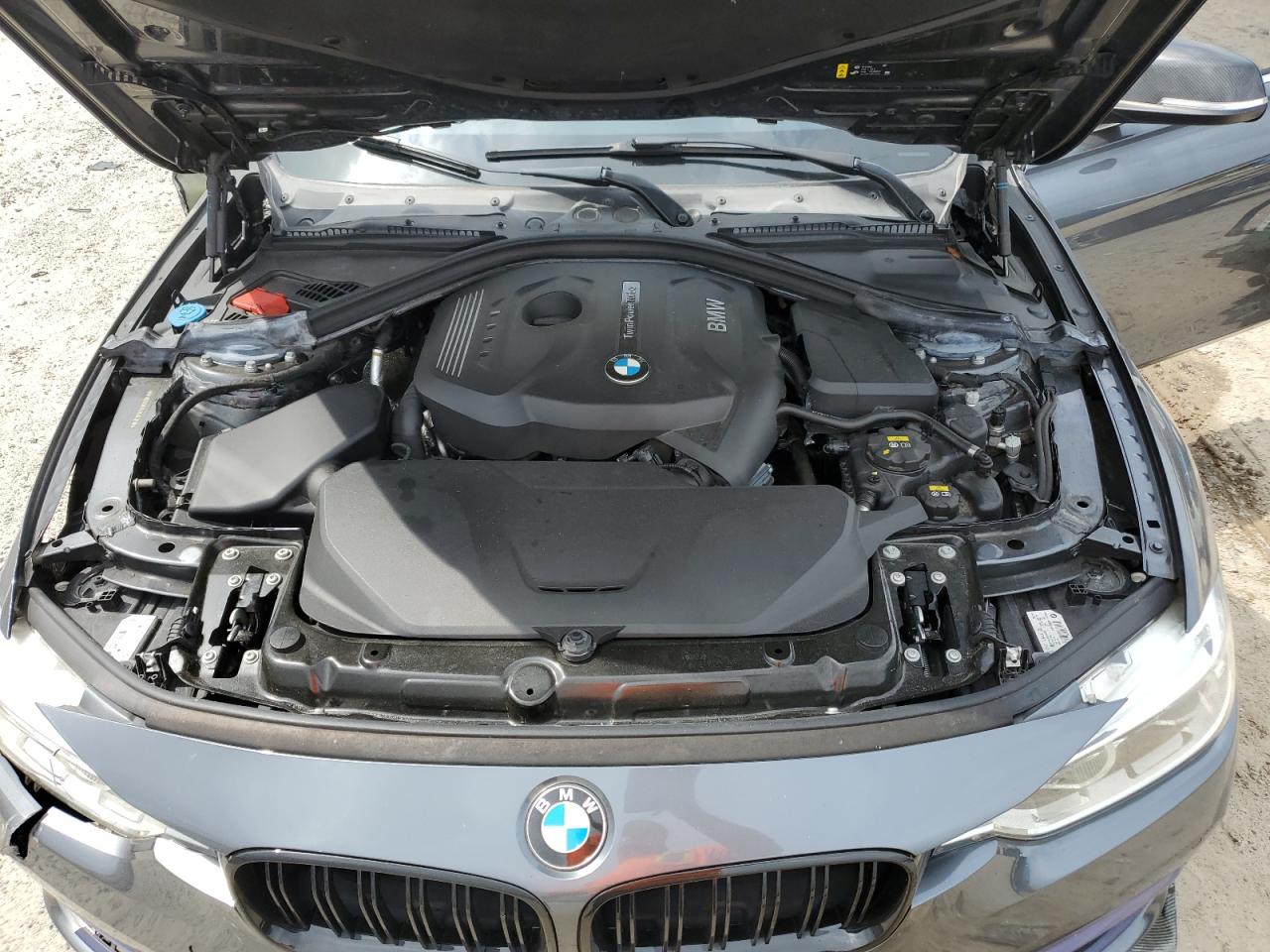 WBA8D9G35HNU63758 2017 BMW 330 Xi