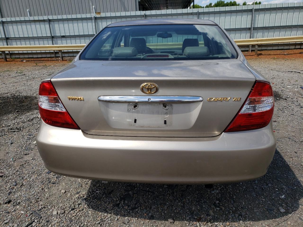 JTDBE32K830142496 2003 Toyota Camry Le