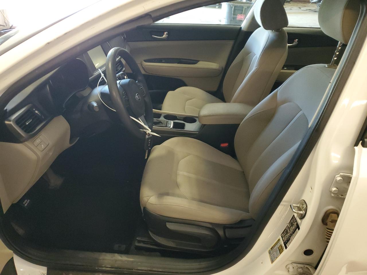 5XXGT4L34JG249923 2018 Kia Optima Lx