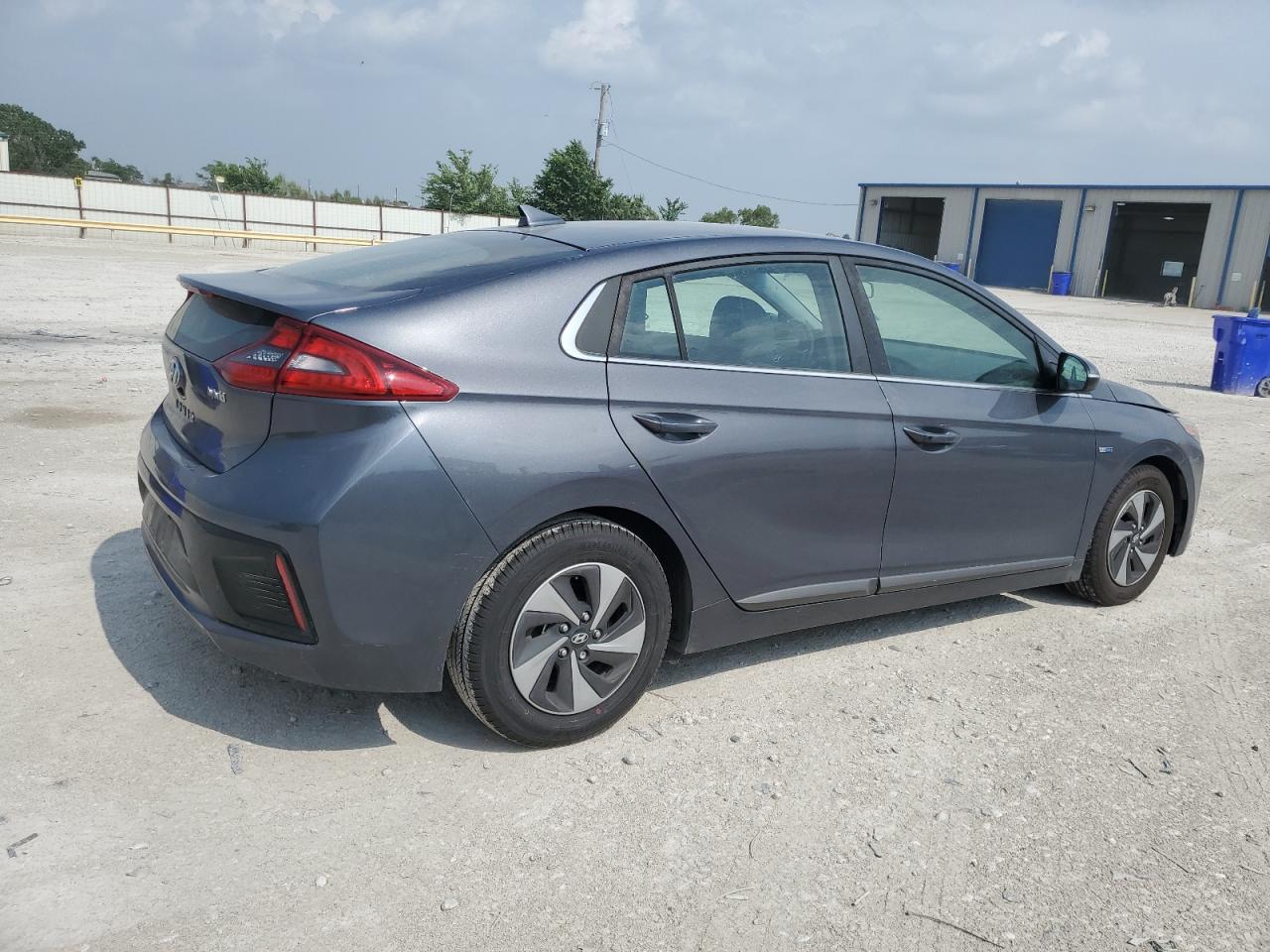 KMHC75LC2JU103213 2018 Hyundai Ioniq Sel