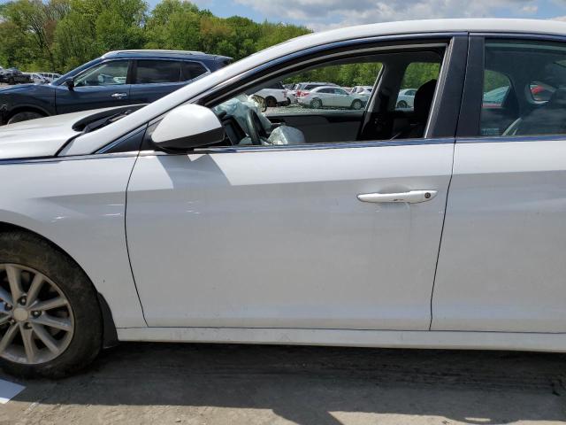 2018 Hyundai Sonata Se VIN: 5NPE24AF1JH686855 Lot: 53205624