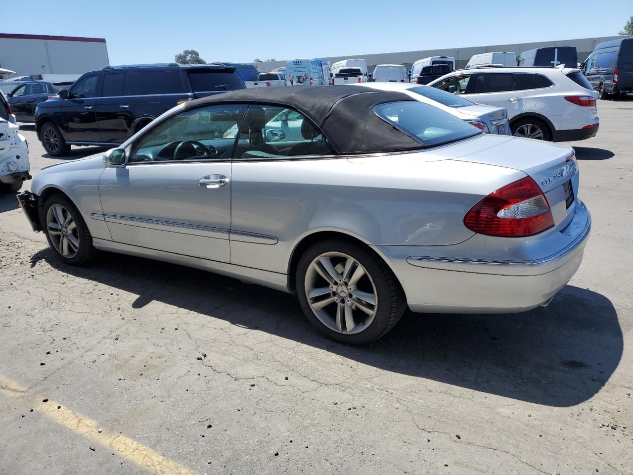 WDBTK56F87F218208 2007 Mercedes-Benz Clk 350