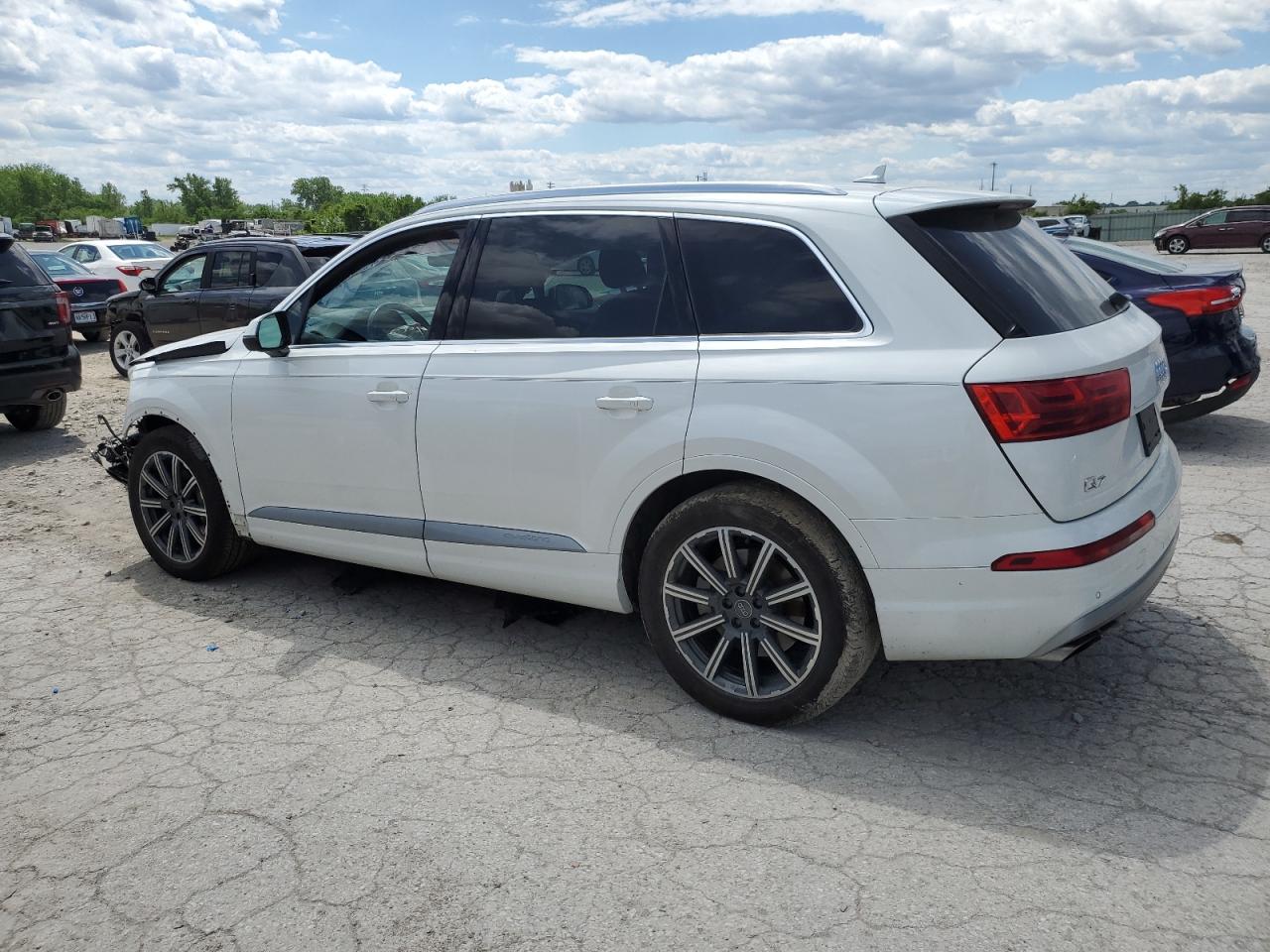 2017 Audi Q7 Prestige vin: WA1VAAF76HD016652