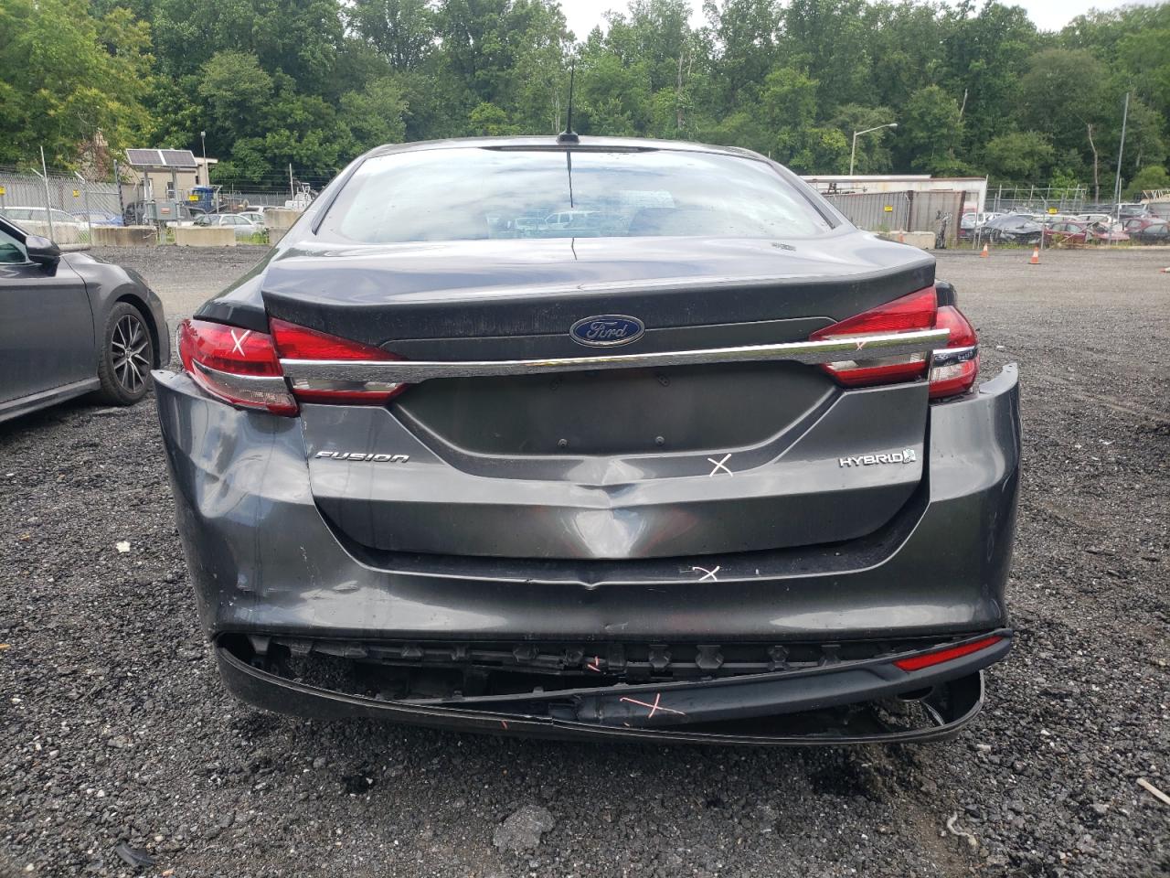 2018 Ford Fusion S Hybrid vin: 3FA6P0UU2JR142327