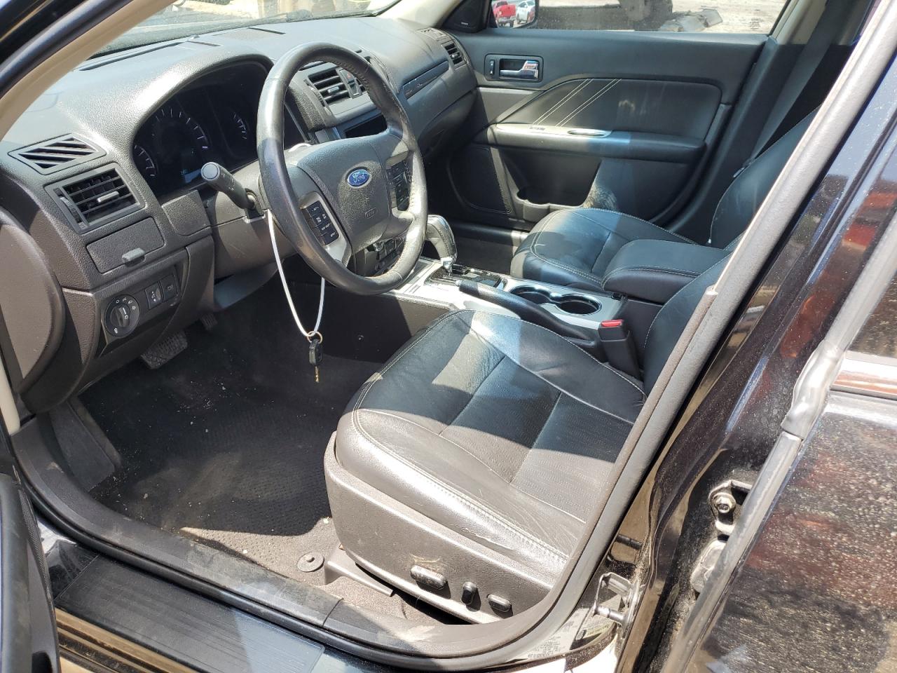 3FAHP0KC2BR301447 2011 Ford Fusion Sport