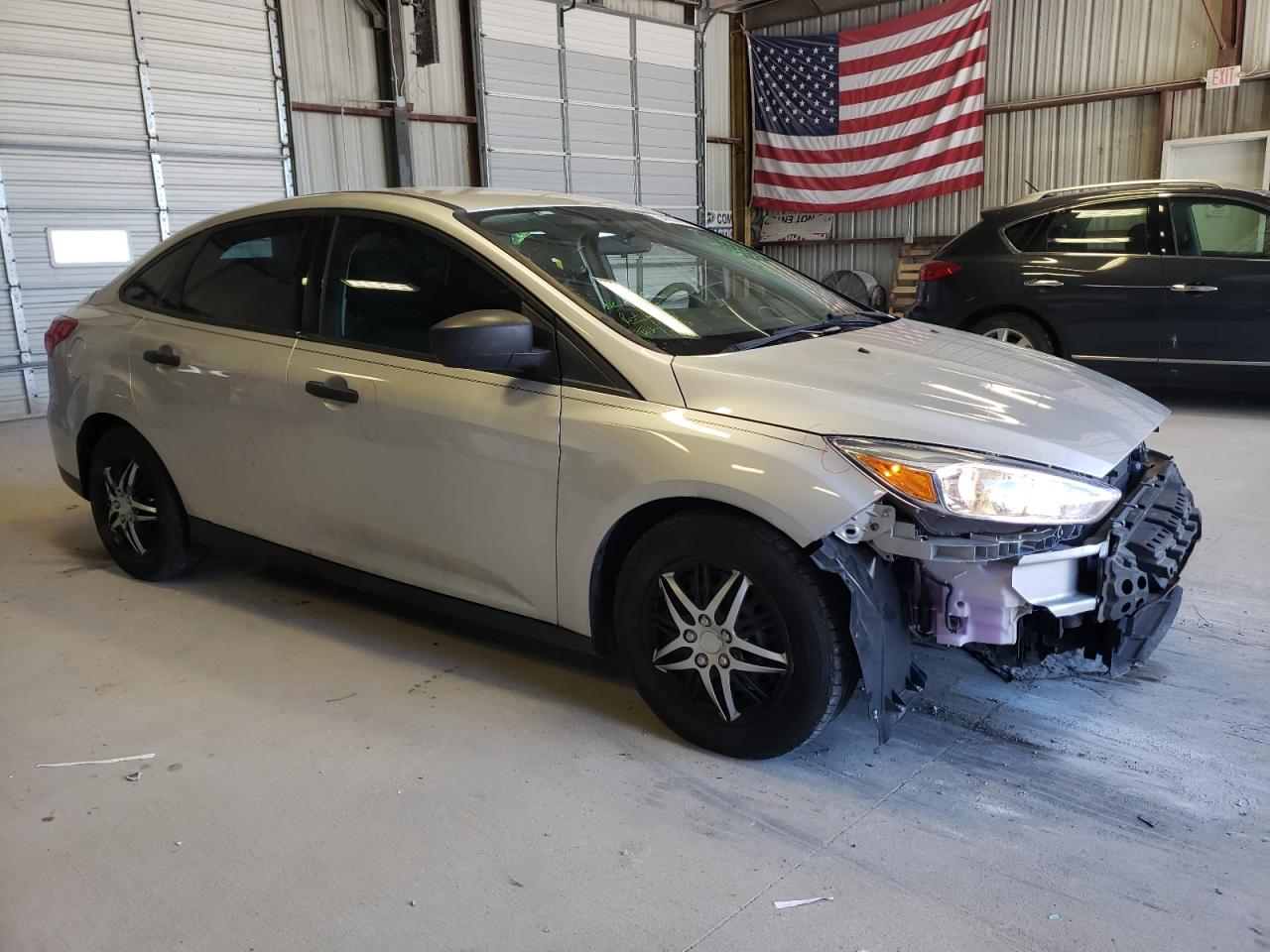 1FADP3E2XHL221257 FORD FOCUS 2017