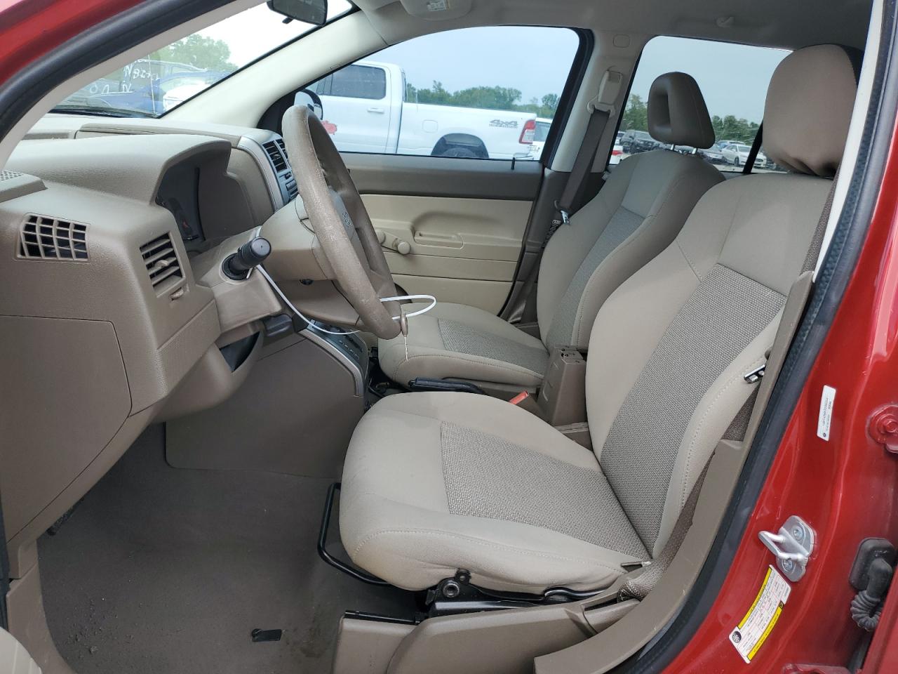 1J8FT47WX7D250084 2007 Jeep Compass