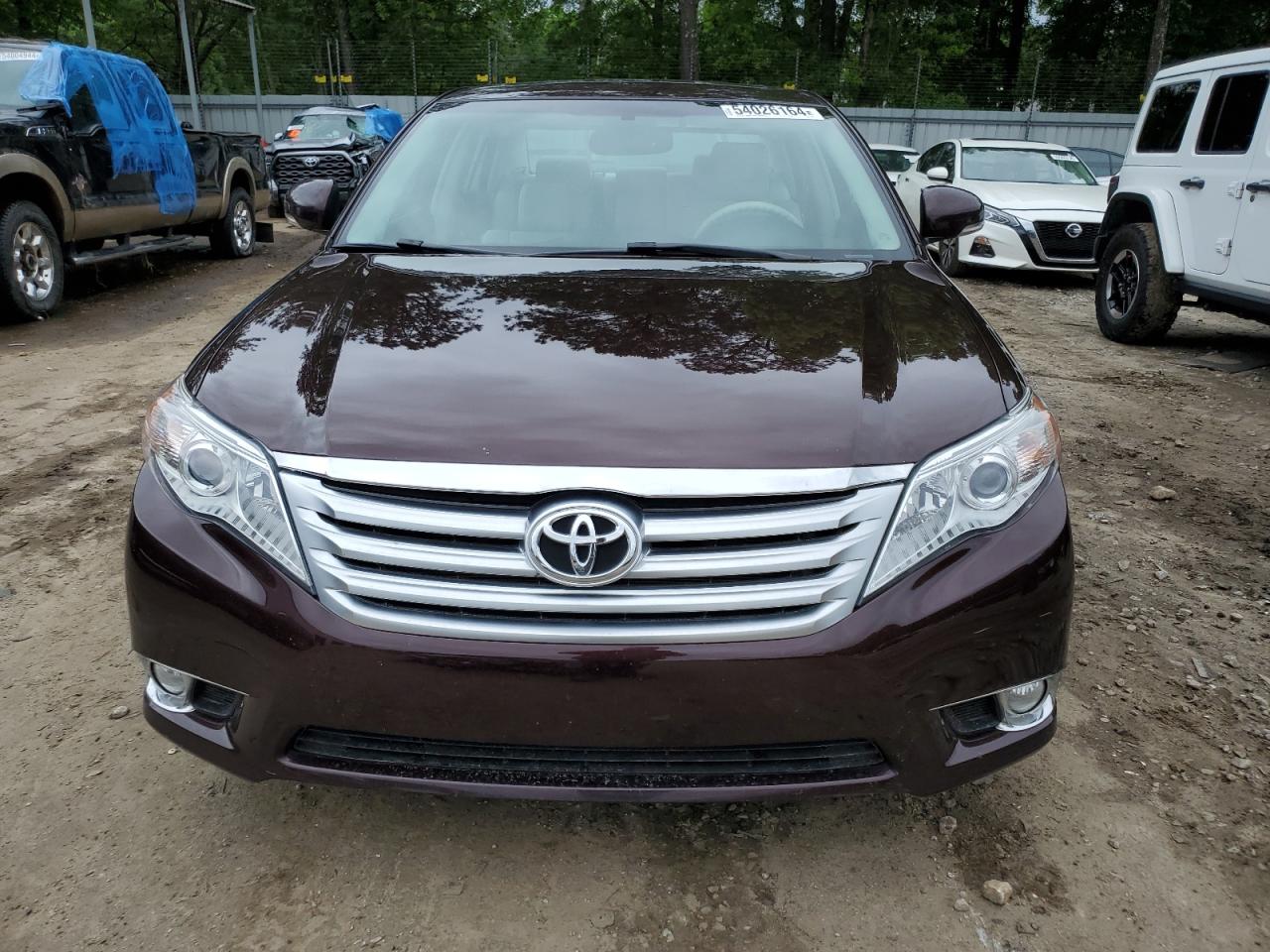 4T1BK3DB1CU470112 2012 Toyota Avalon Base