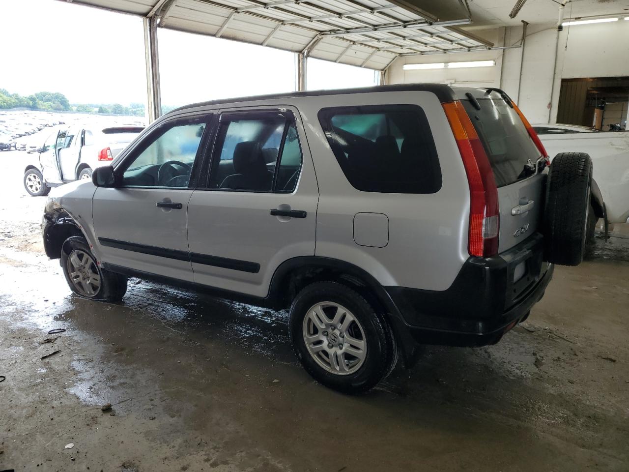 JHLRD684X4C008555 2004 Honda Cr-V Lx