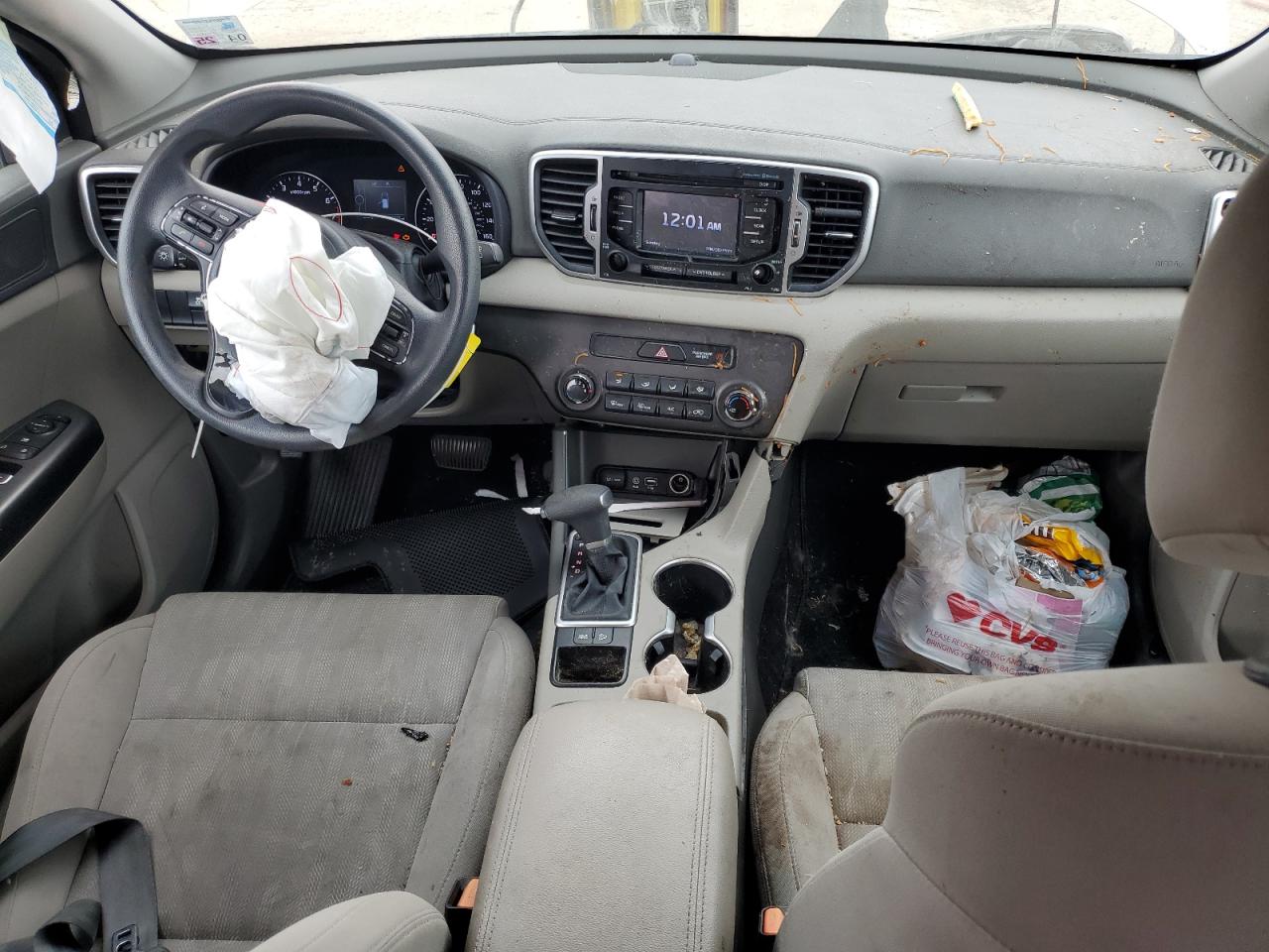 KNDPM3ACXH7112028 2017 Kia Sportage Lx