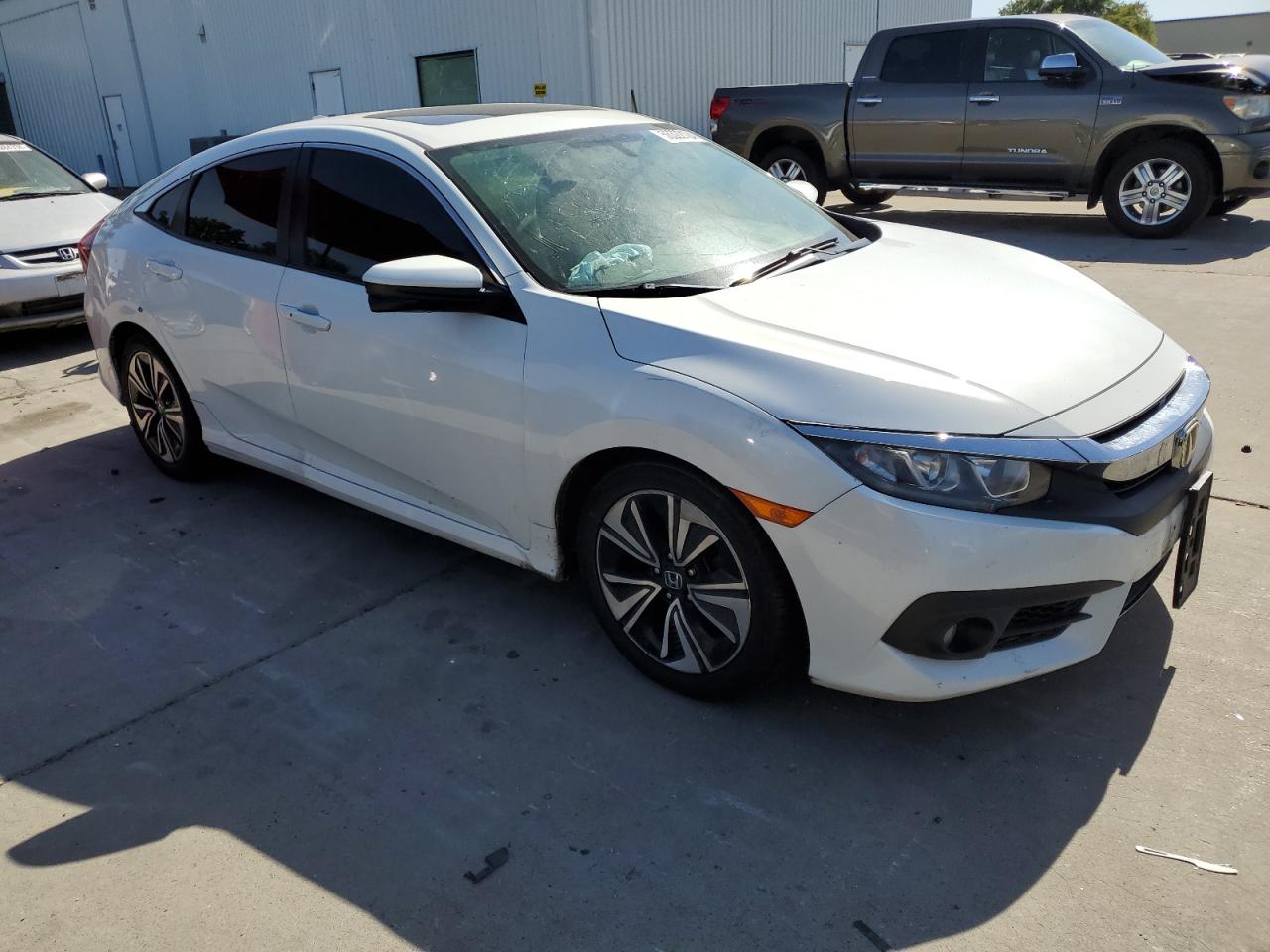 2016 Honda Civic Ex vin: 2HGFC1F31GH644462