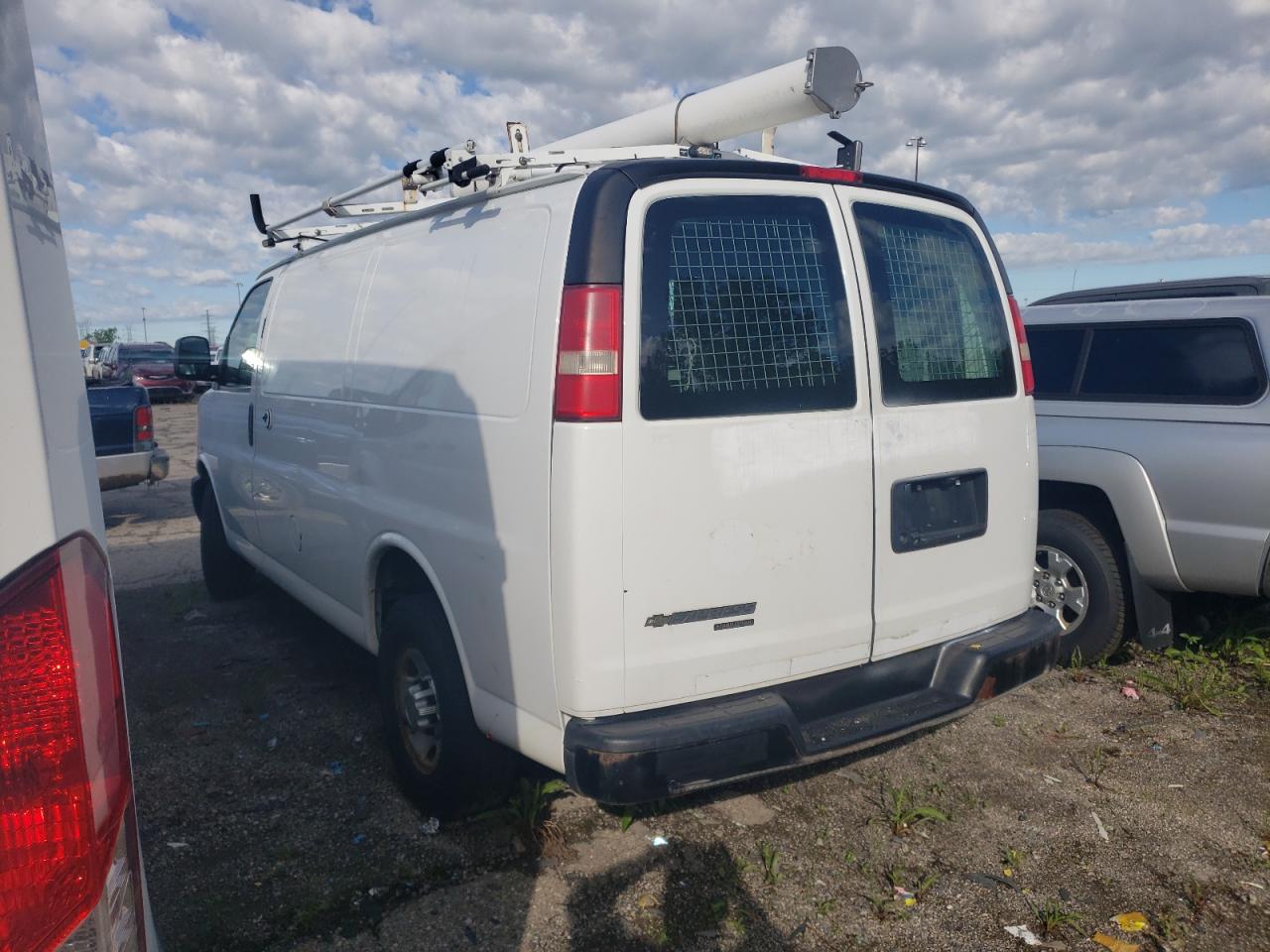 1GCWGFCA2D1903070 2013 Chevrolet Express G2500