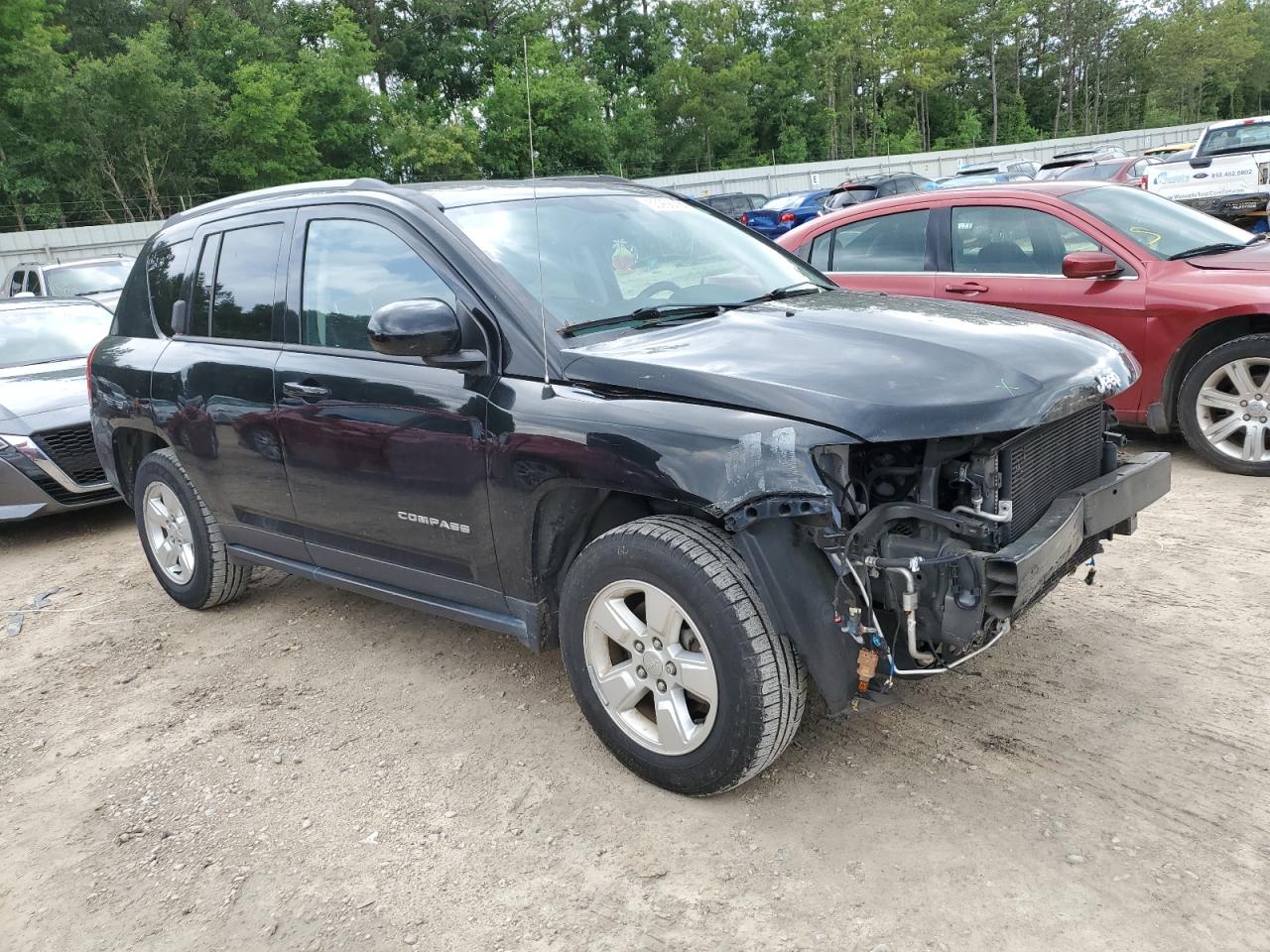 1C4NJCEB7GD700468 2016 Jeep Compass Latitude