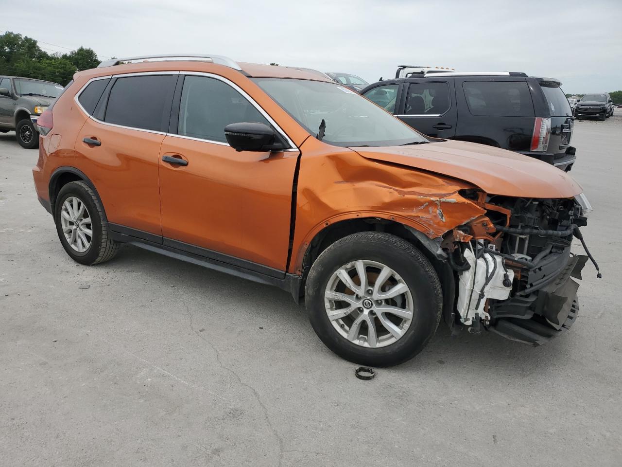 JN8AT2MT8JW456939 NISSAN ROGUE 2018