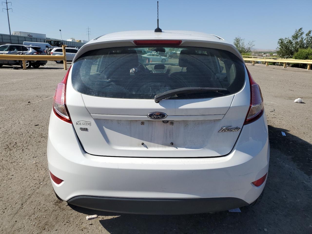 2018 Ford Fiesta Se vin: 3FADP4EJ8JM146592