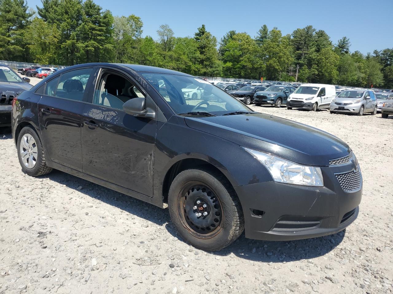 2014 Chevrolet Cruze Ls vin: 1G1PB5SH5E7435886