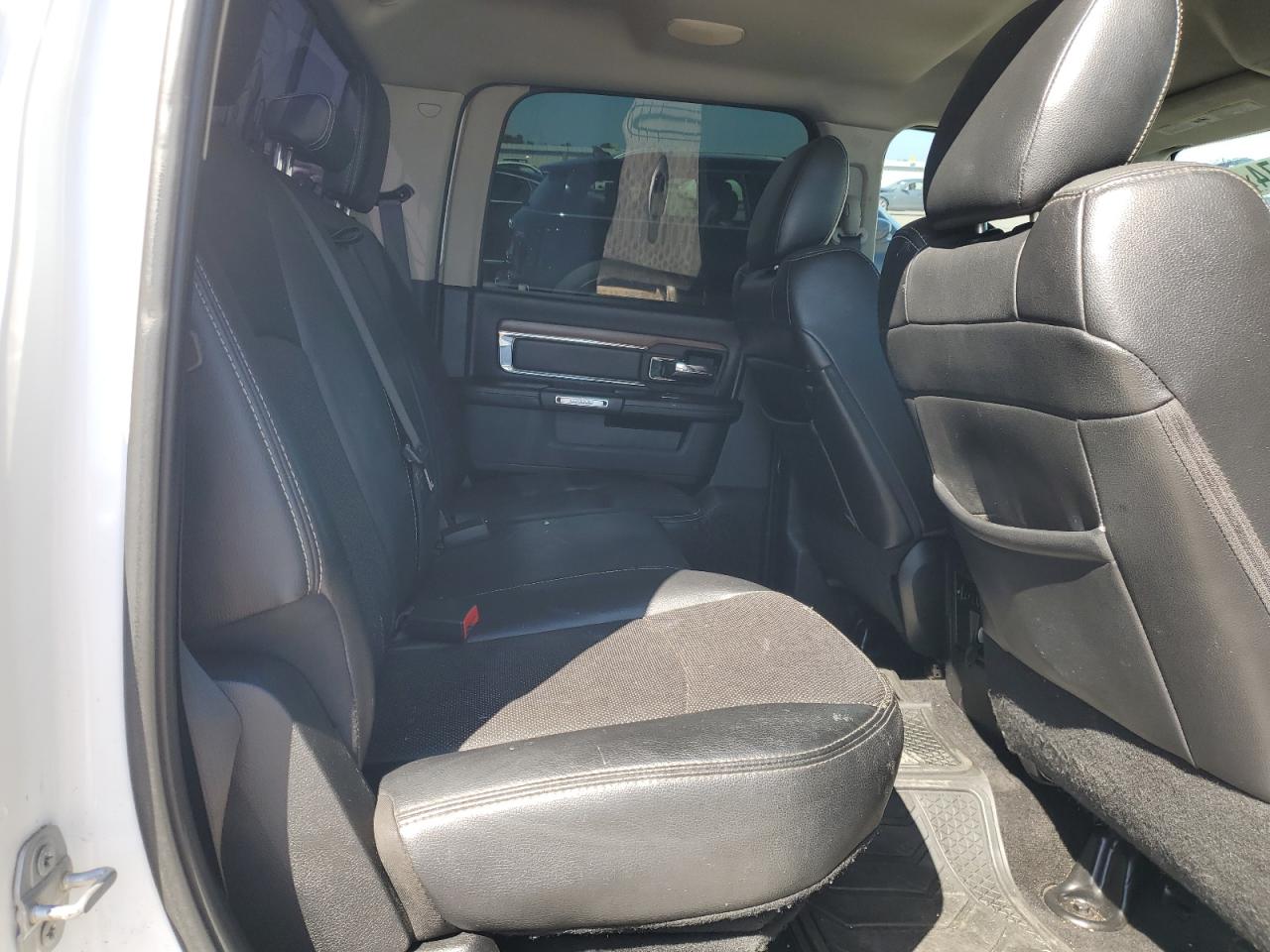 1C6RR7NT7HS846271 2017 Ram 1500 Laramie