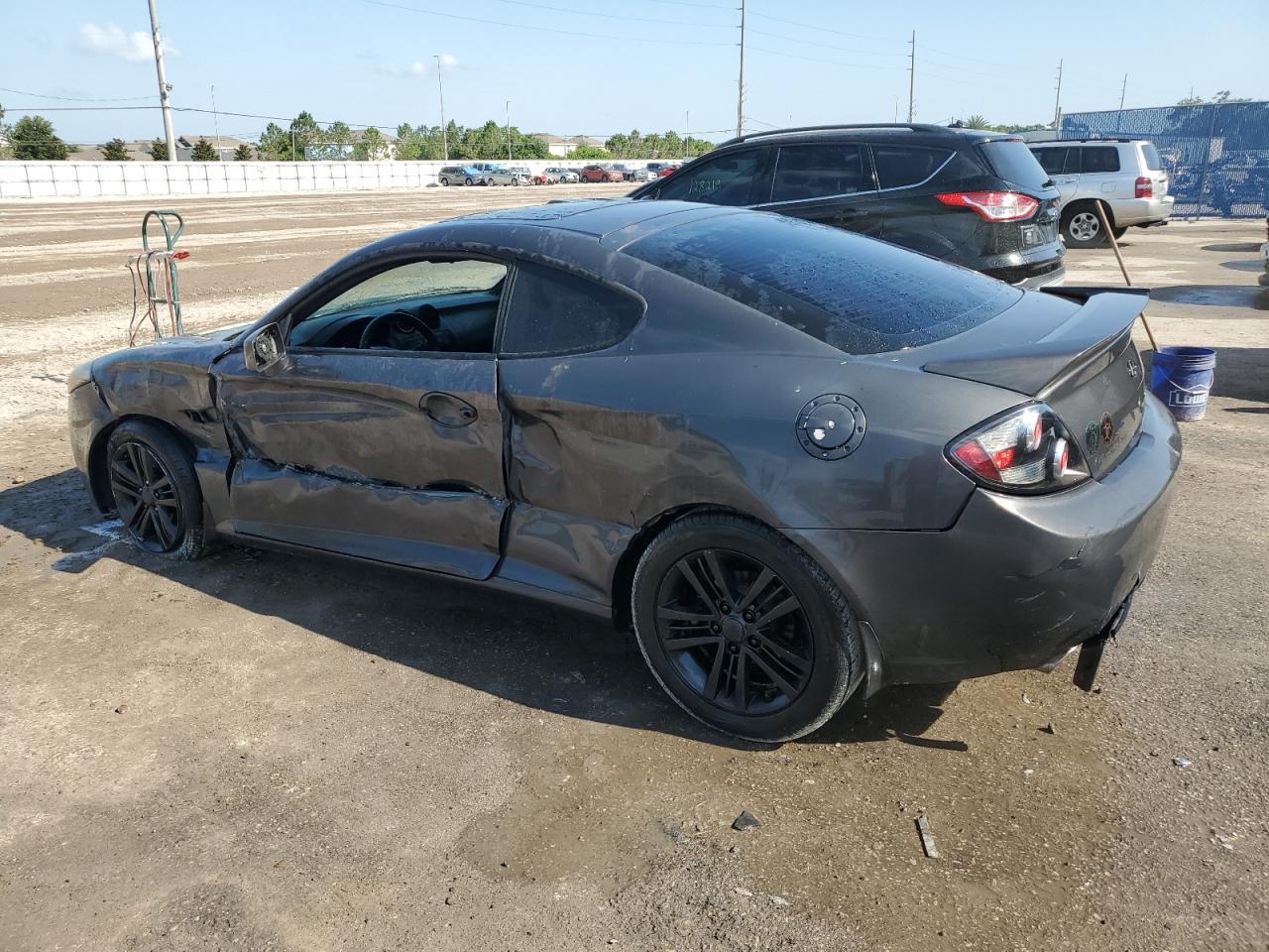 KMHHM66D37U261142 2007 Hyundai Tiburon Gs