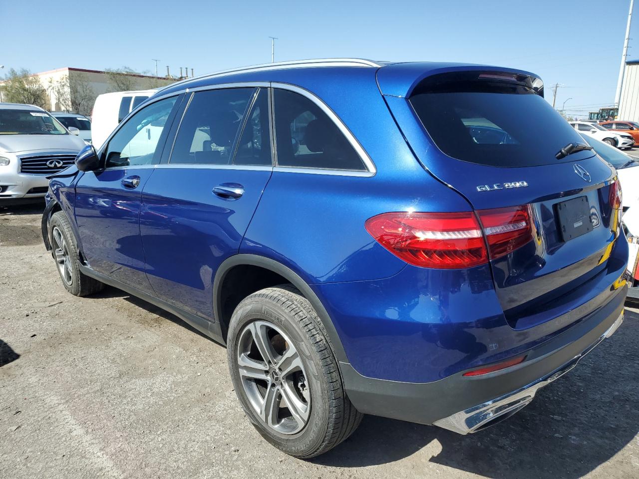 2018 Mercedes-Benz Glc 300 4Matic vin: WDC0G4KB6JV025310