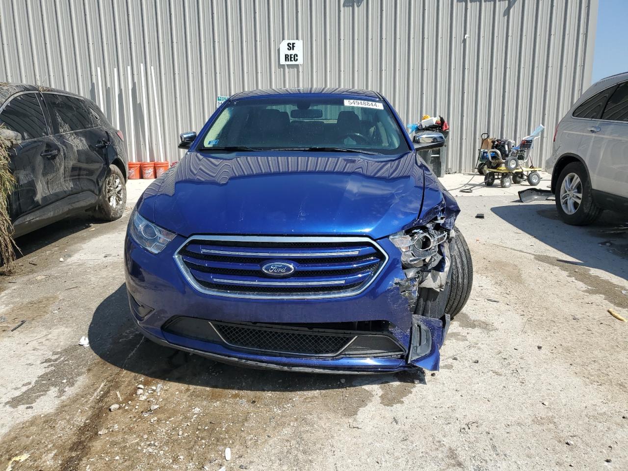 1FAHP2F8XEG177649 2014 Ford Taurus Limited