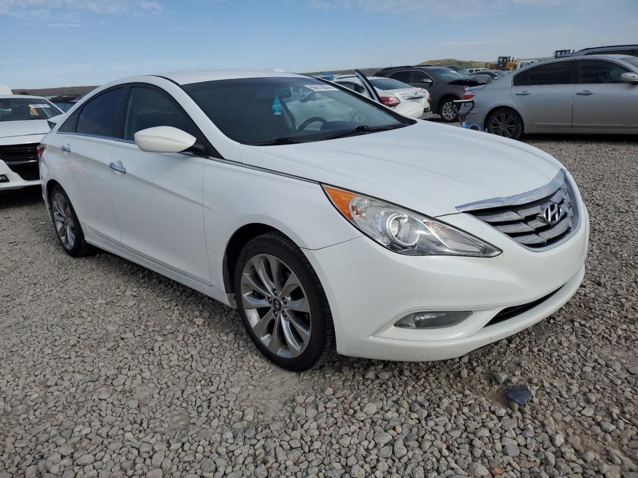 5NPEC4ACXDH709203 2013 Hyundai Sonata Se