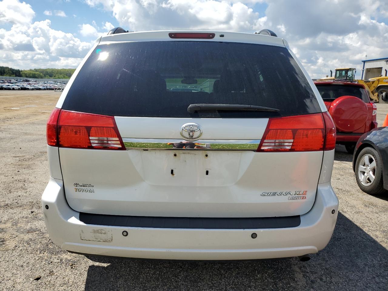 5TDZA22C94S027093 2004 Toyota Sienna Xle